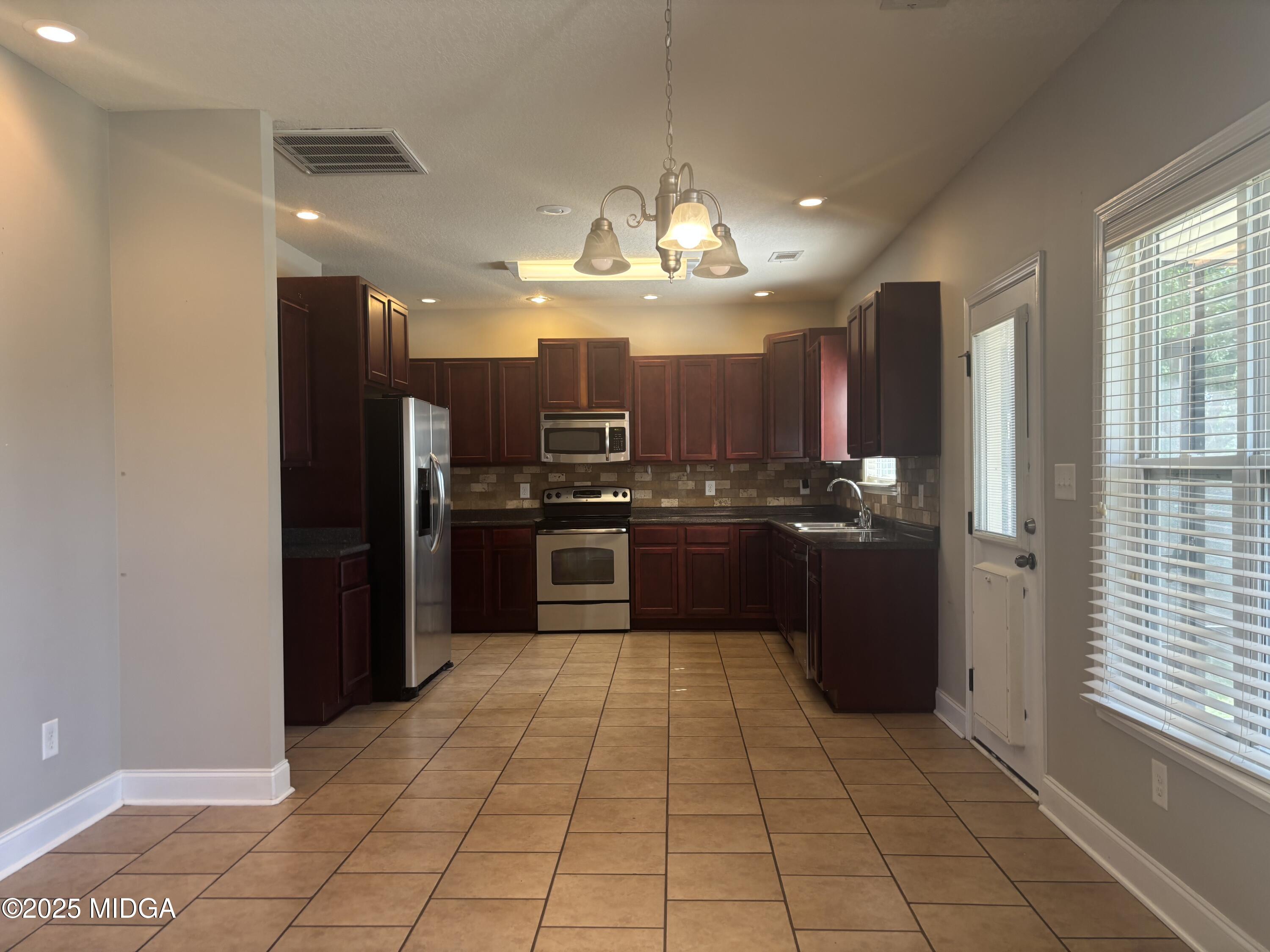 126 Forestbrooke Way