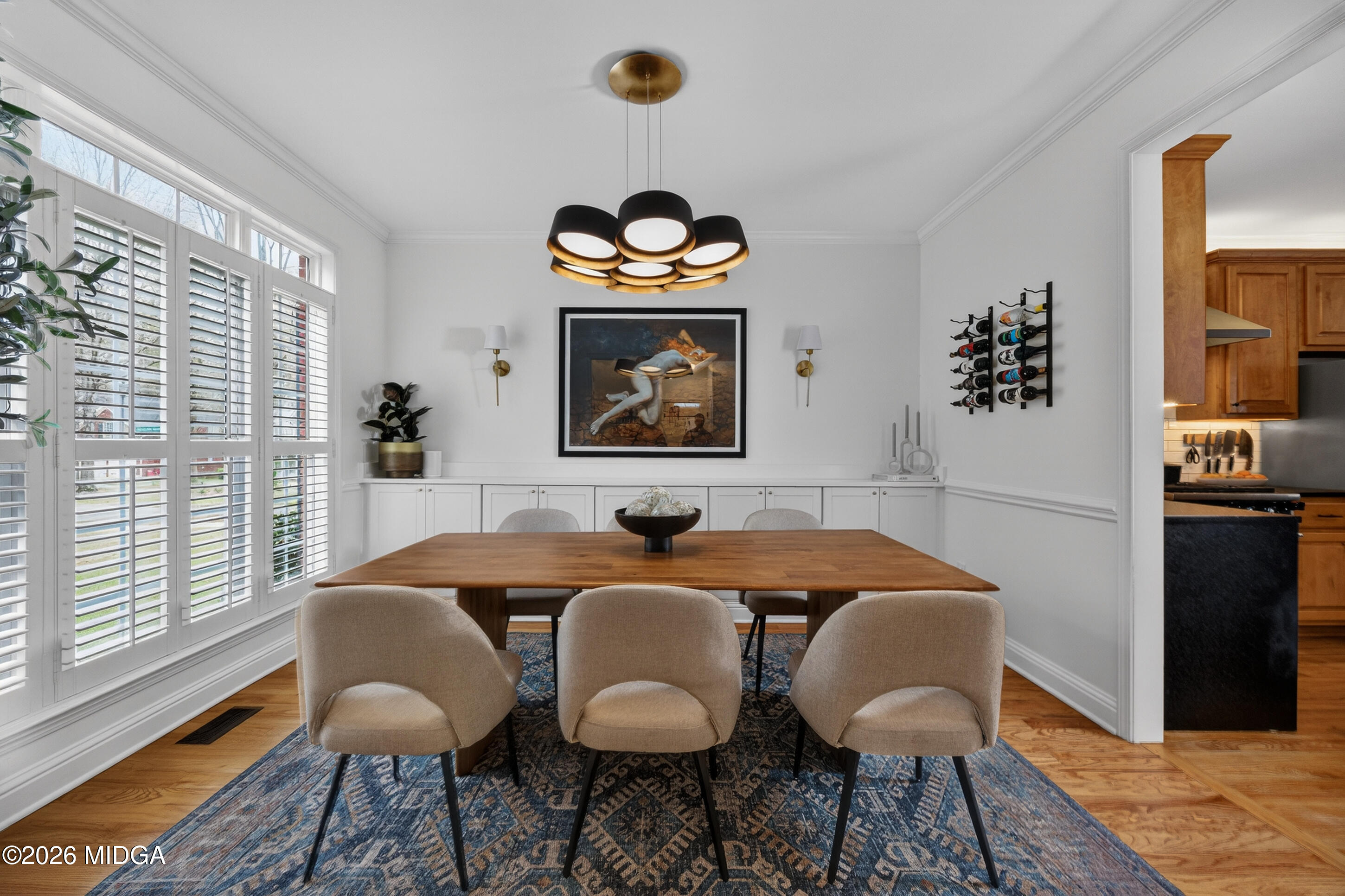 916 Huntcliffe Drive