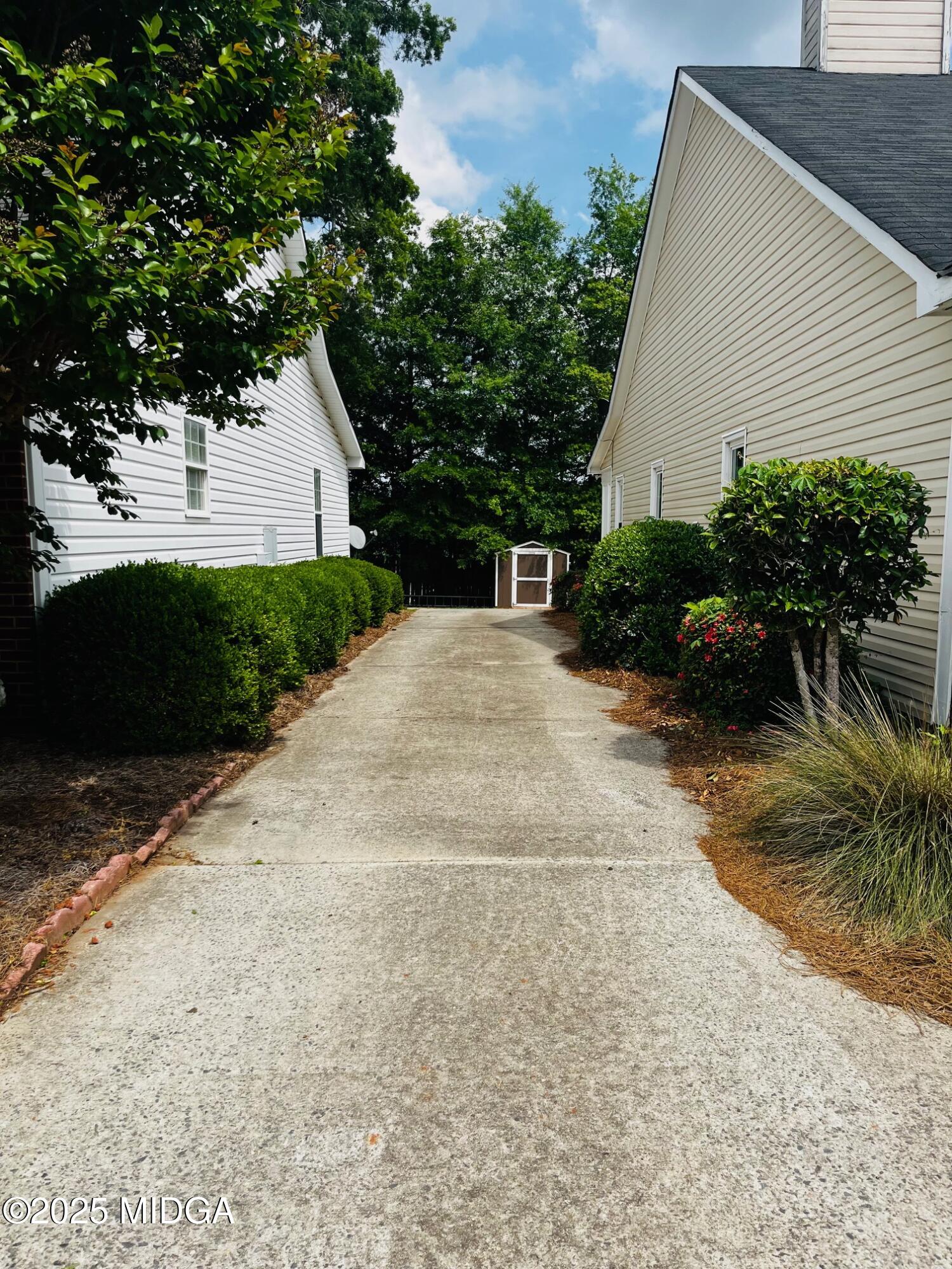 102 Braxton Drive