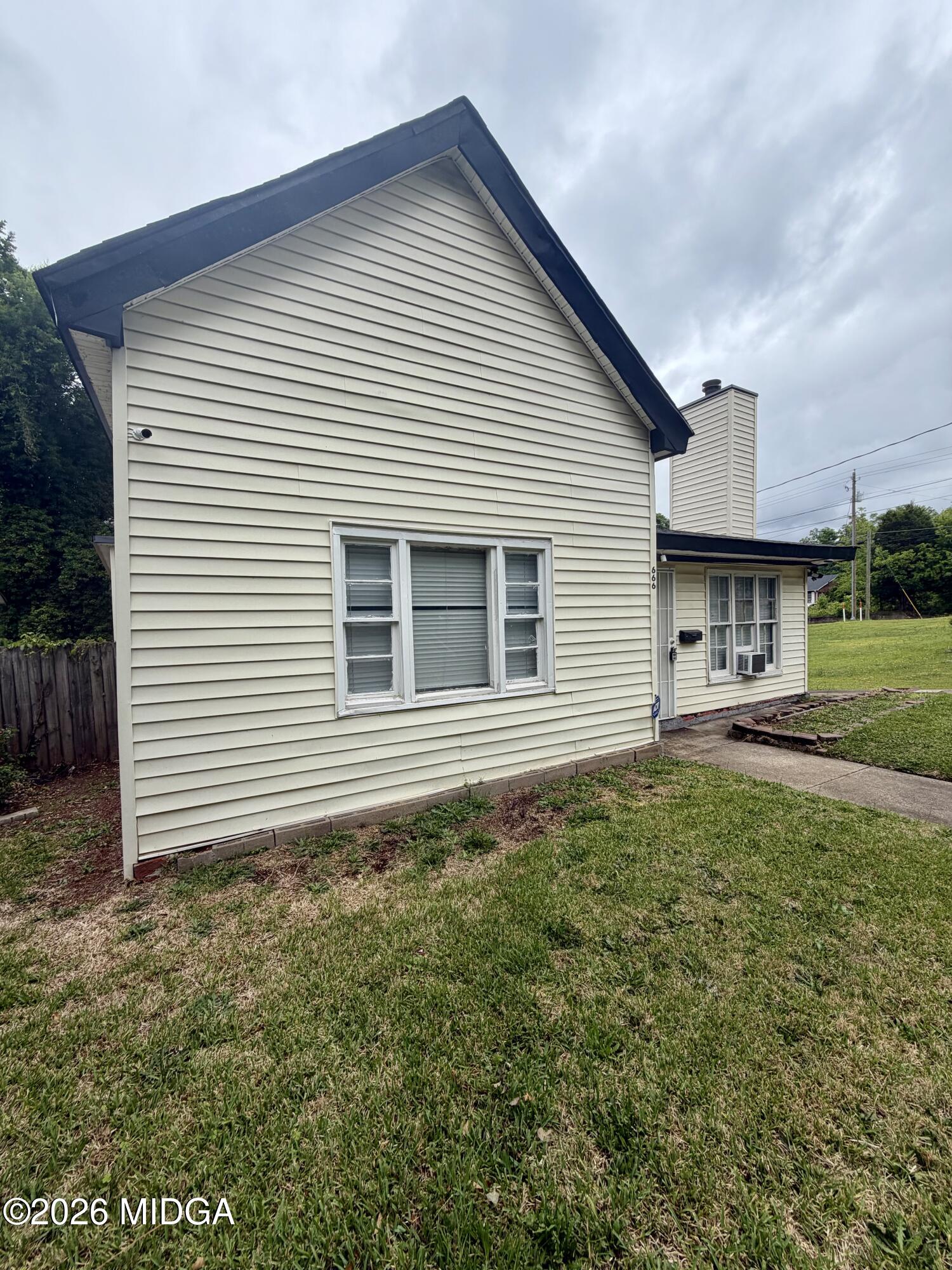 666 Woolfolk Street