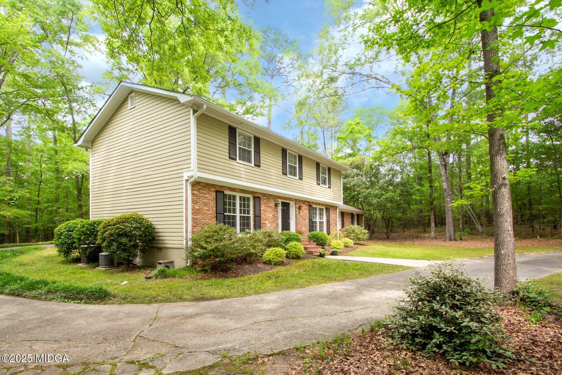 4788 S Stratford Oaks Drive