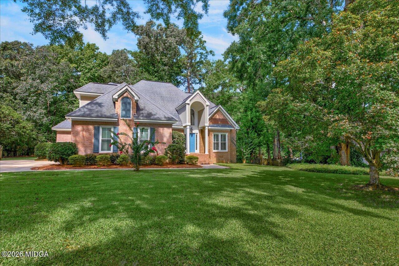106 Fairways Drive