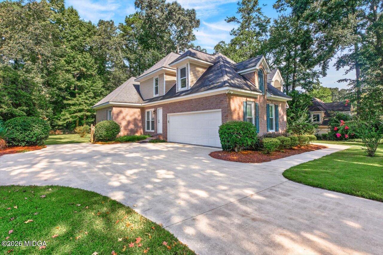 106 Fairways Drive