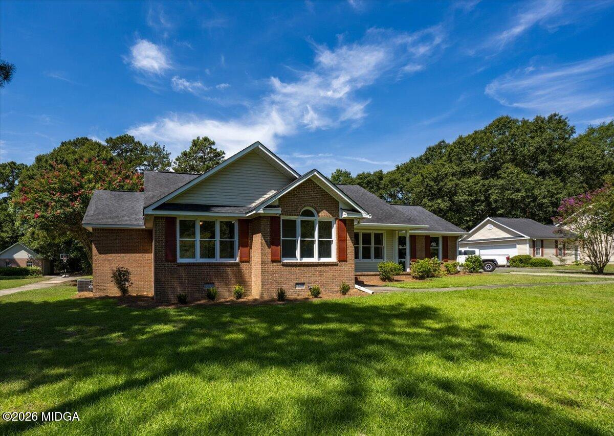 120 Deer Ridge Drive
