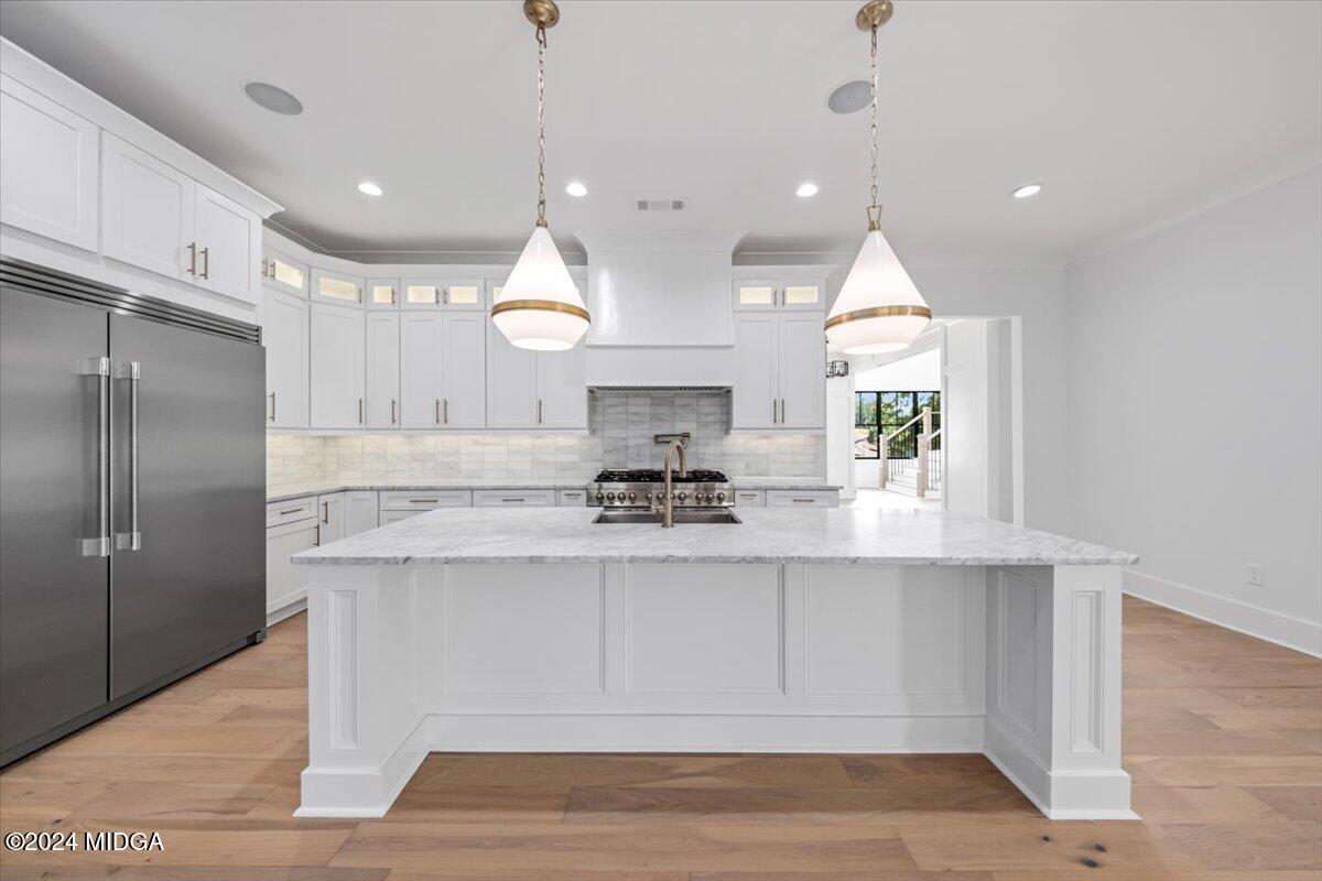 615 Forest Pointe Drive