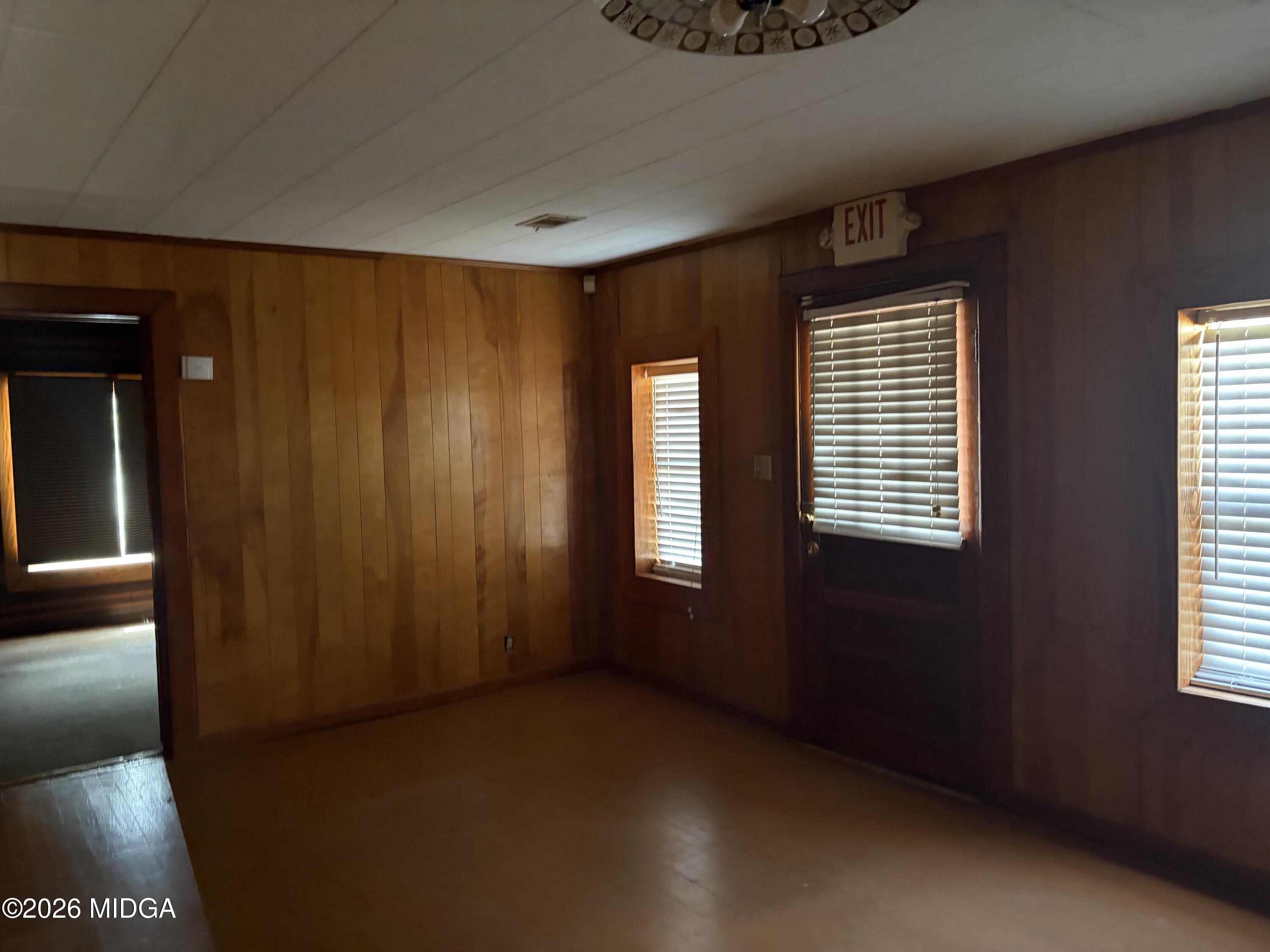 601 S Camellia Boulevard