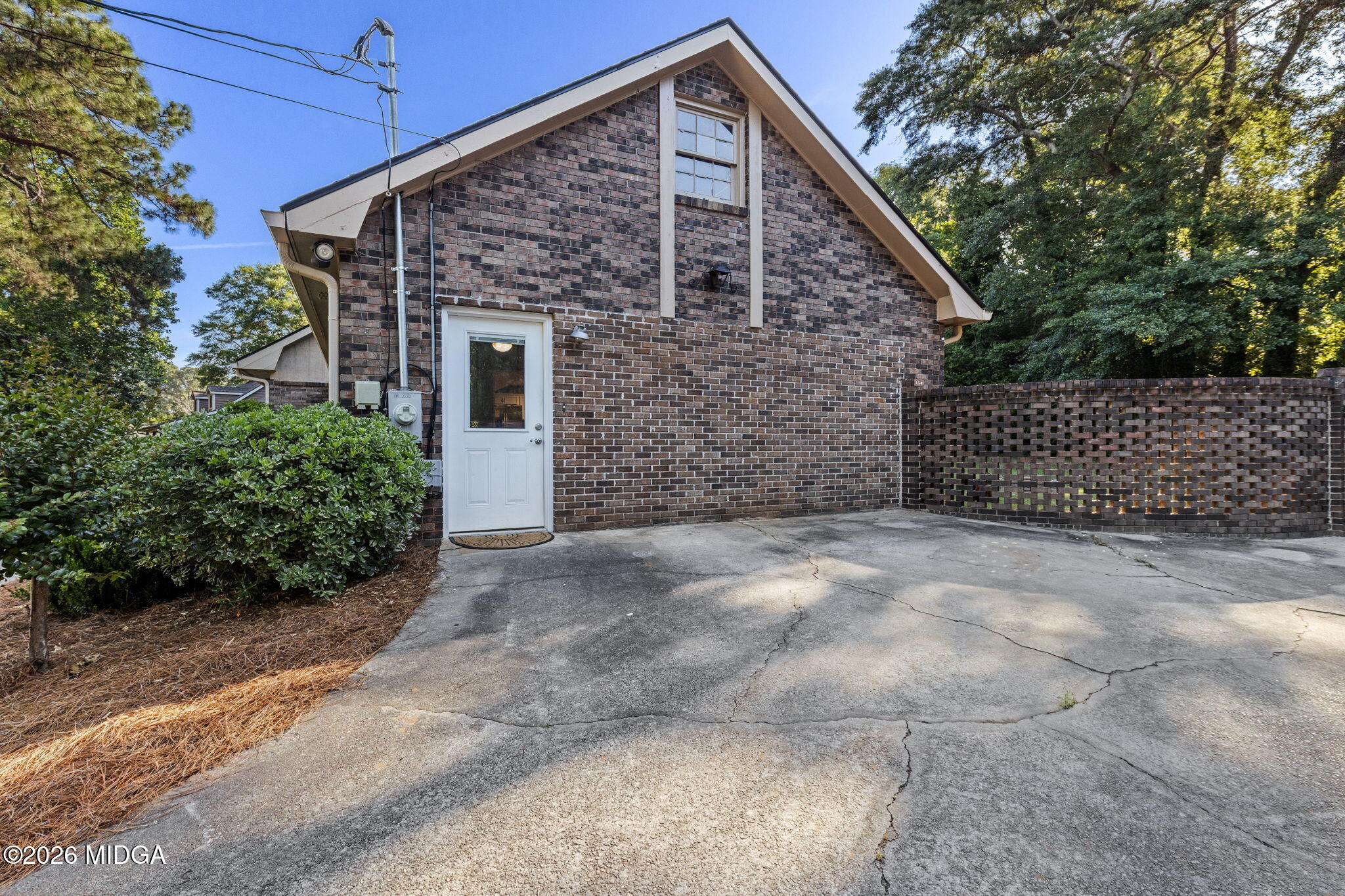 108 Chantilly Drive