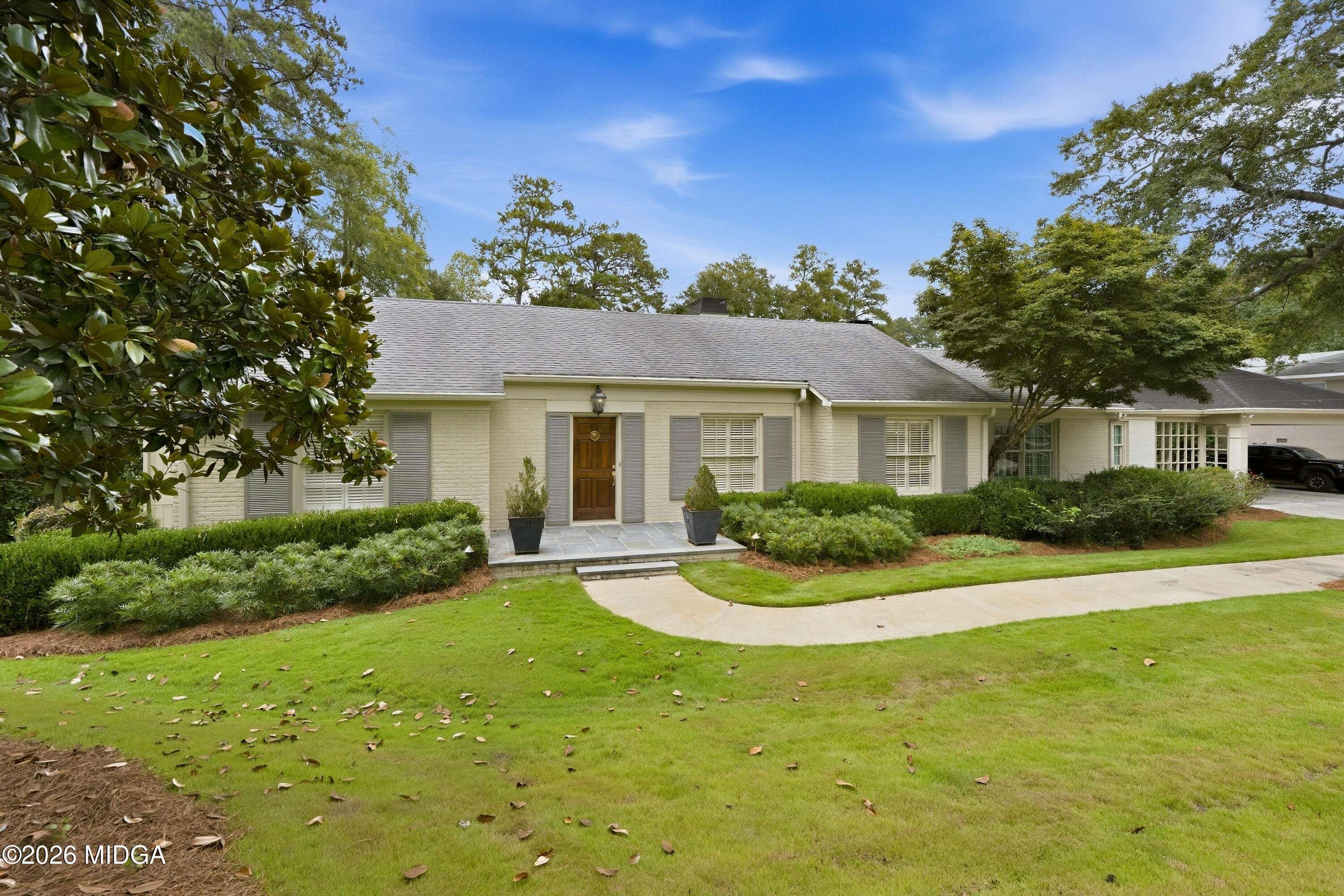 4425 Old Club Road