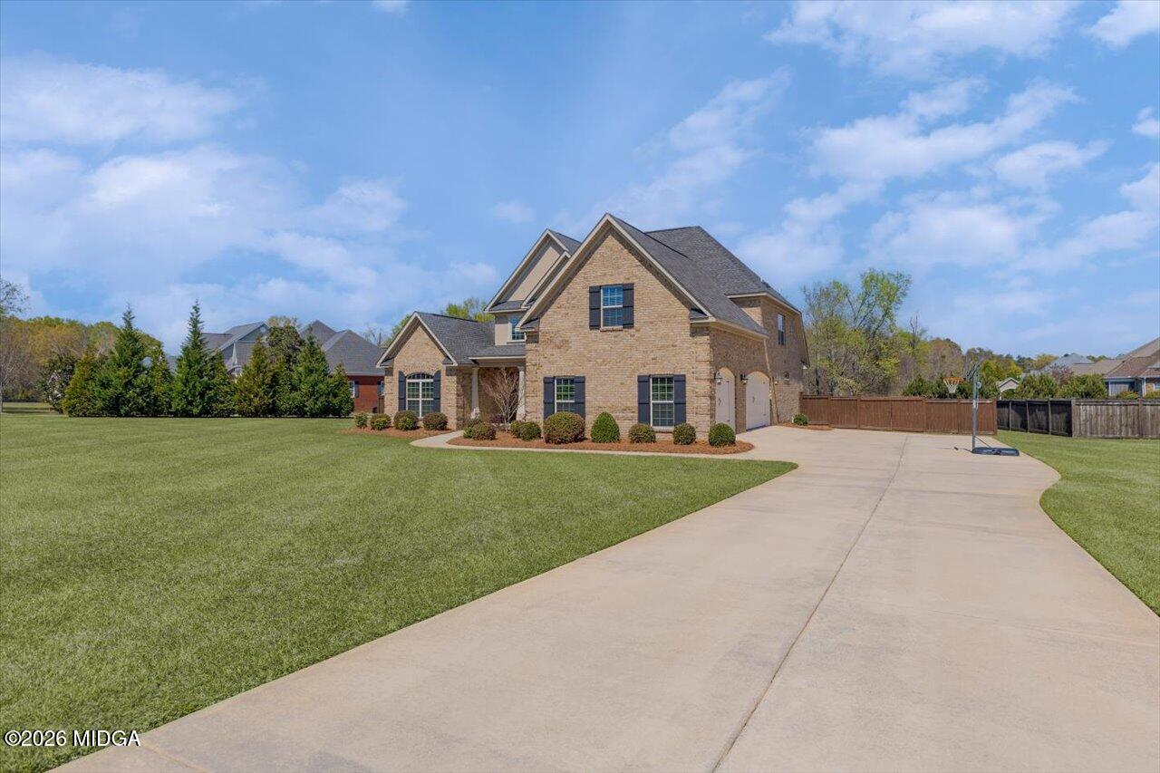 1025 Chattahoochee Drive