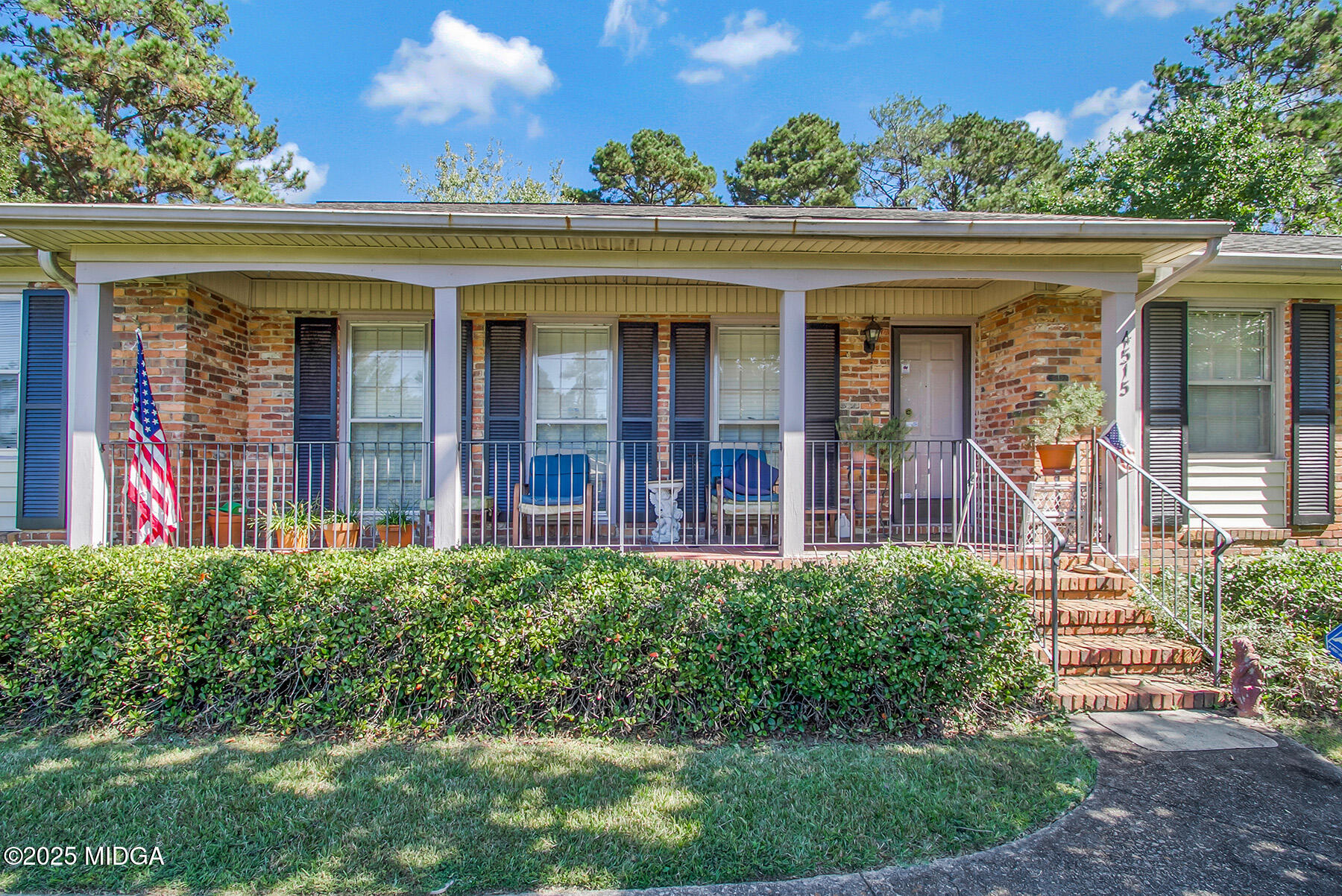 4515 N Beechwood Drive