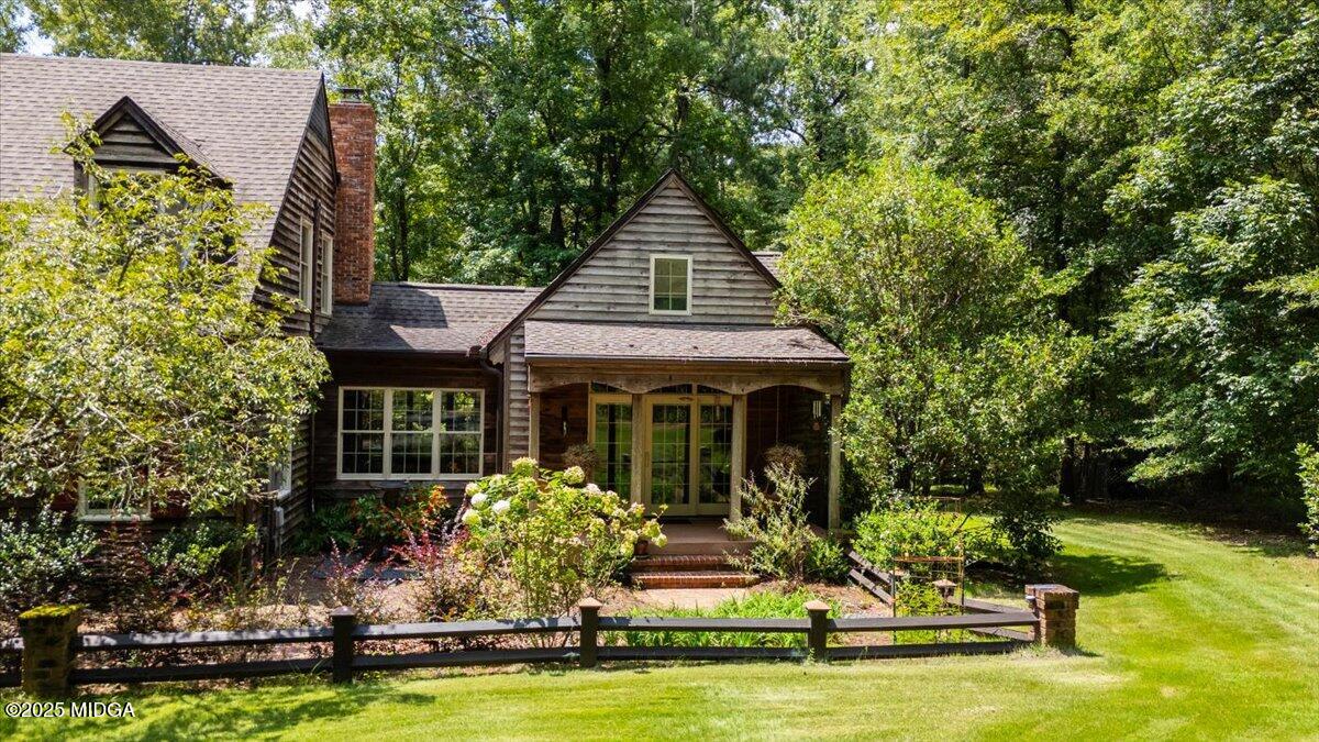 973 Fieldstone Drive
