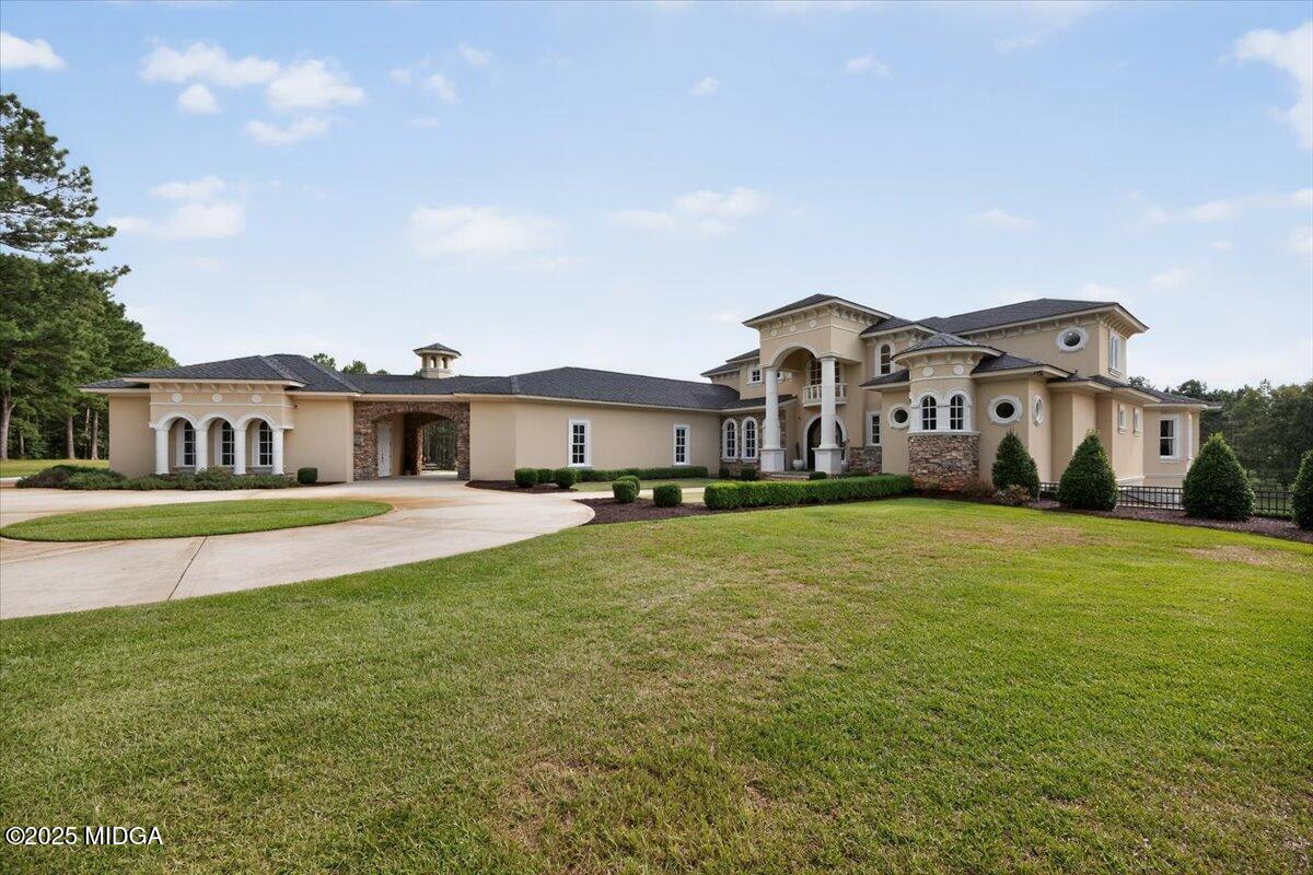 1011 Eagle Feather Trail