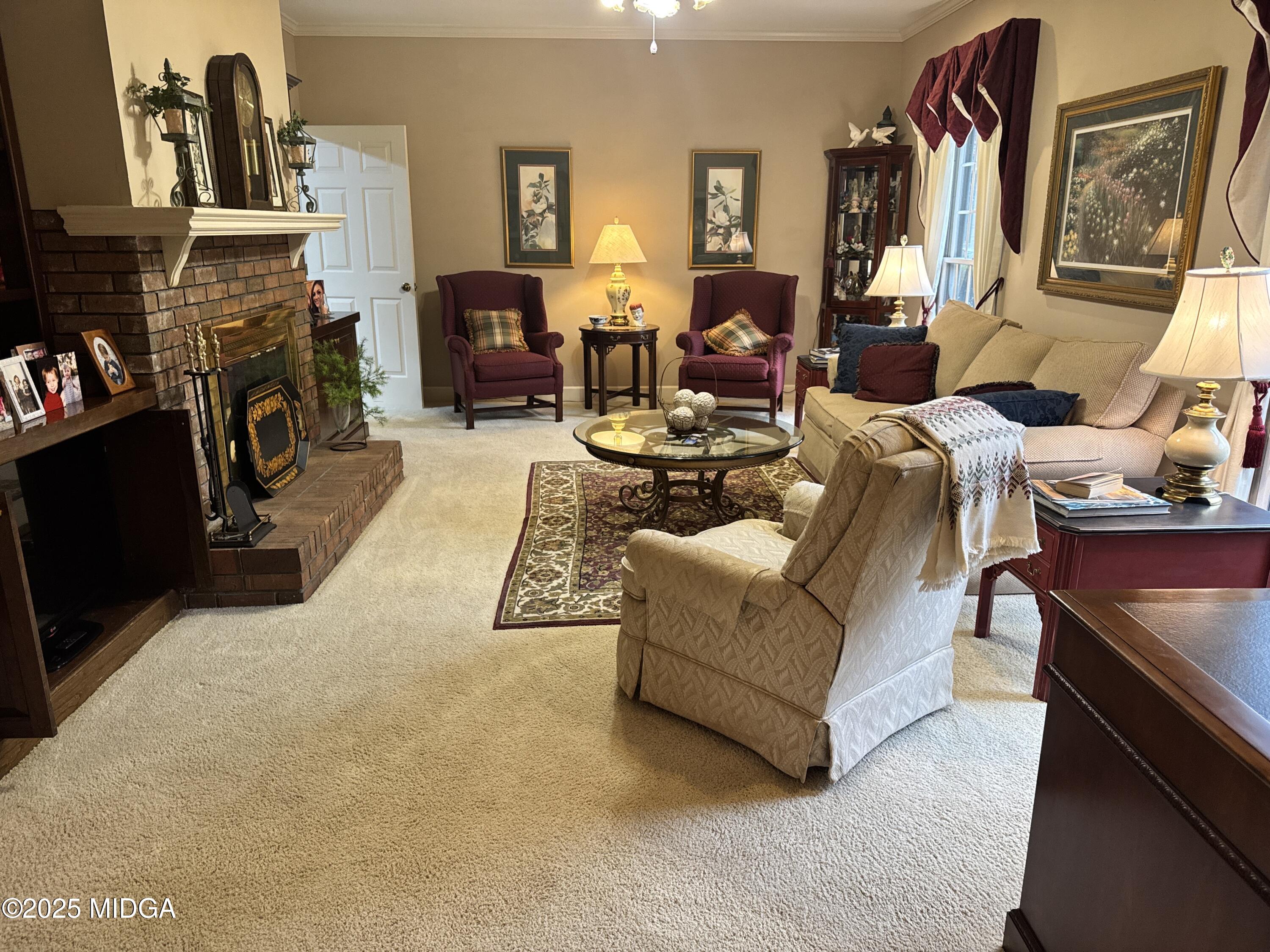 214 River North Circle