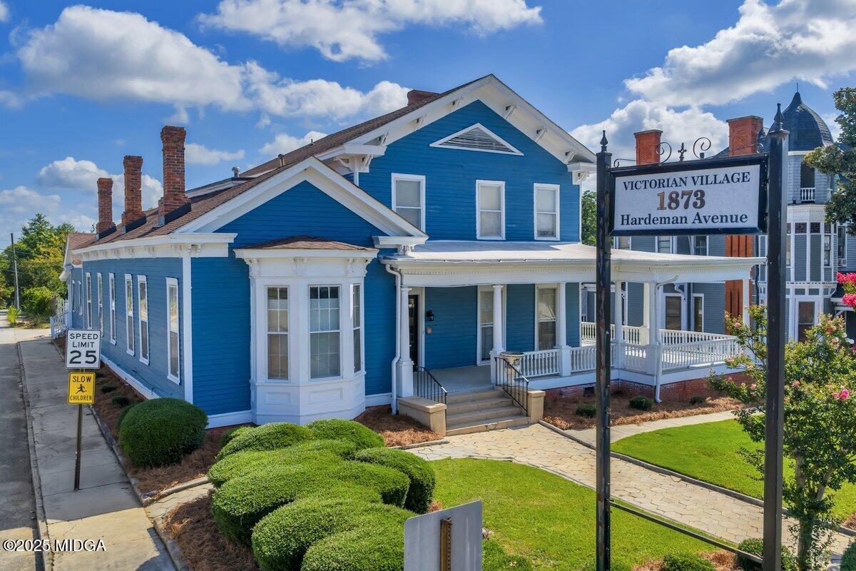 1873 Hardeman Avenue