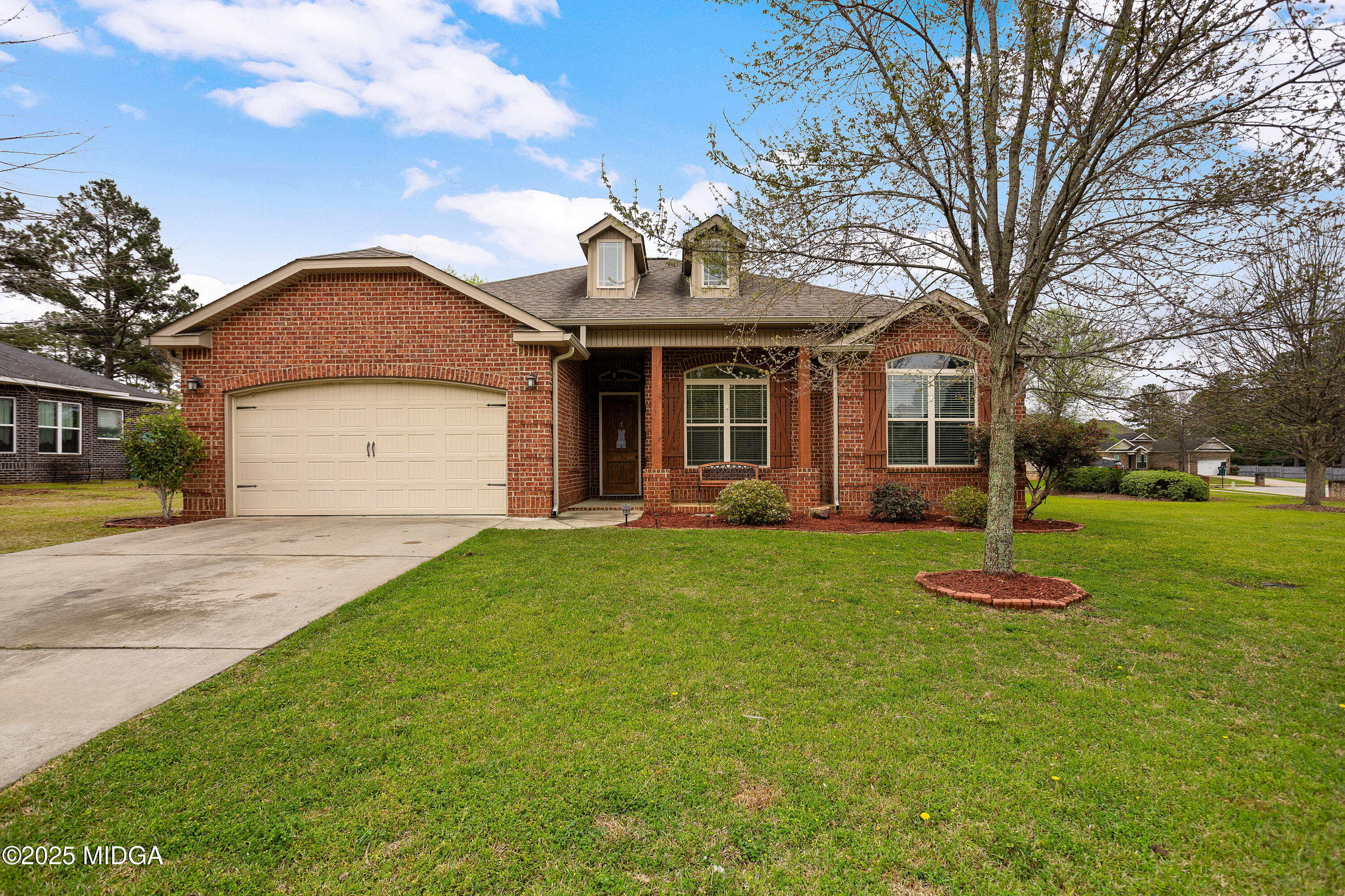 112 Bedford Court