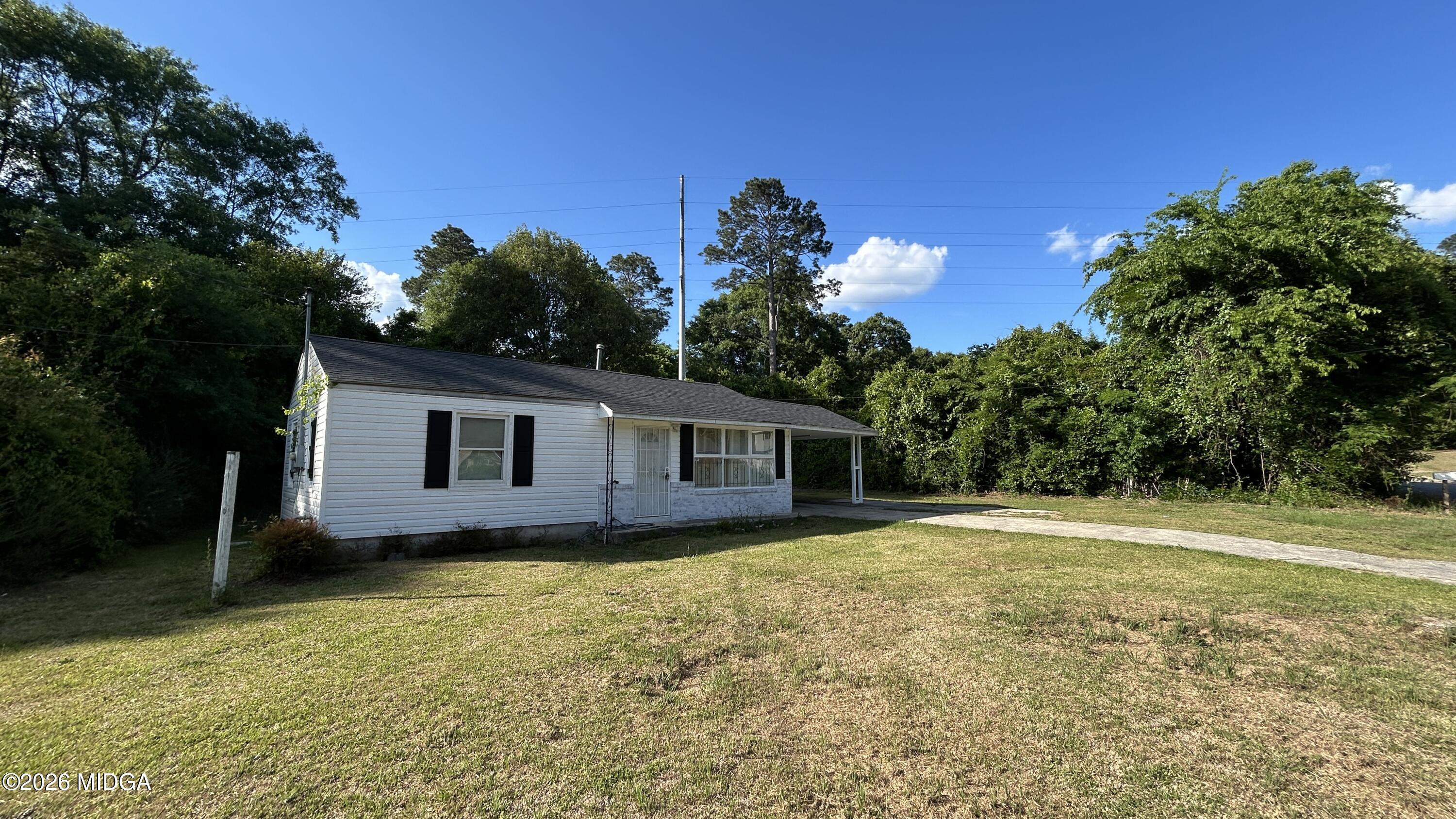 3783 Travis Boulevard