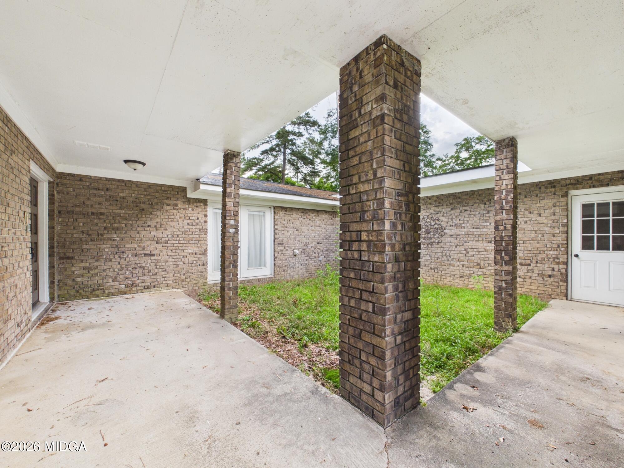 113 Shadow Lane