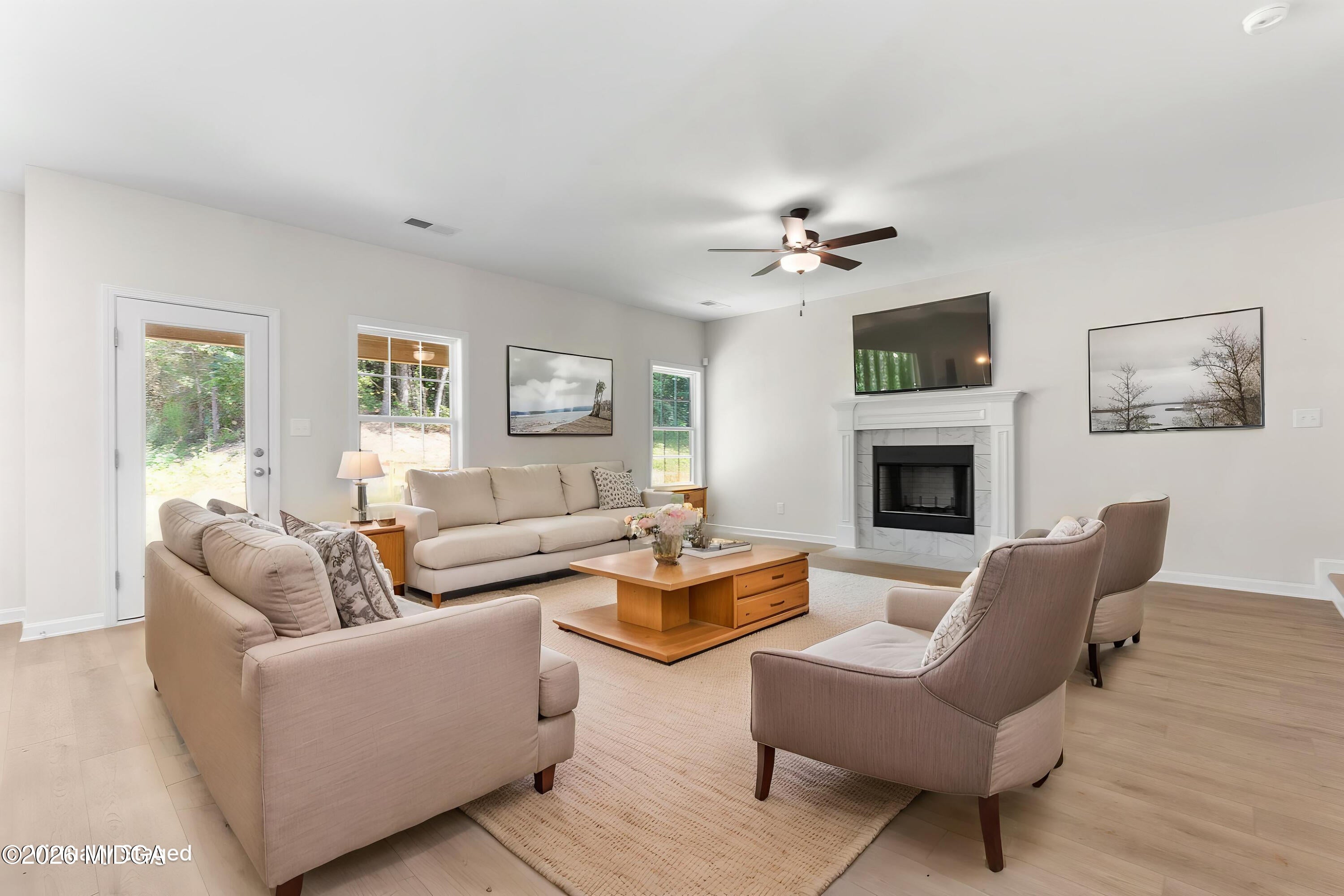 304 Baxter Drive 6