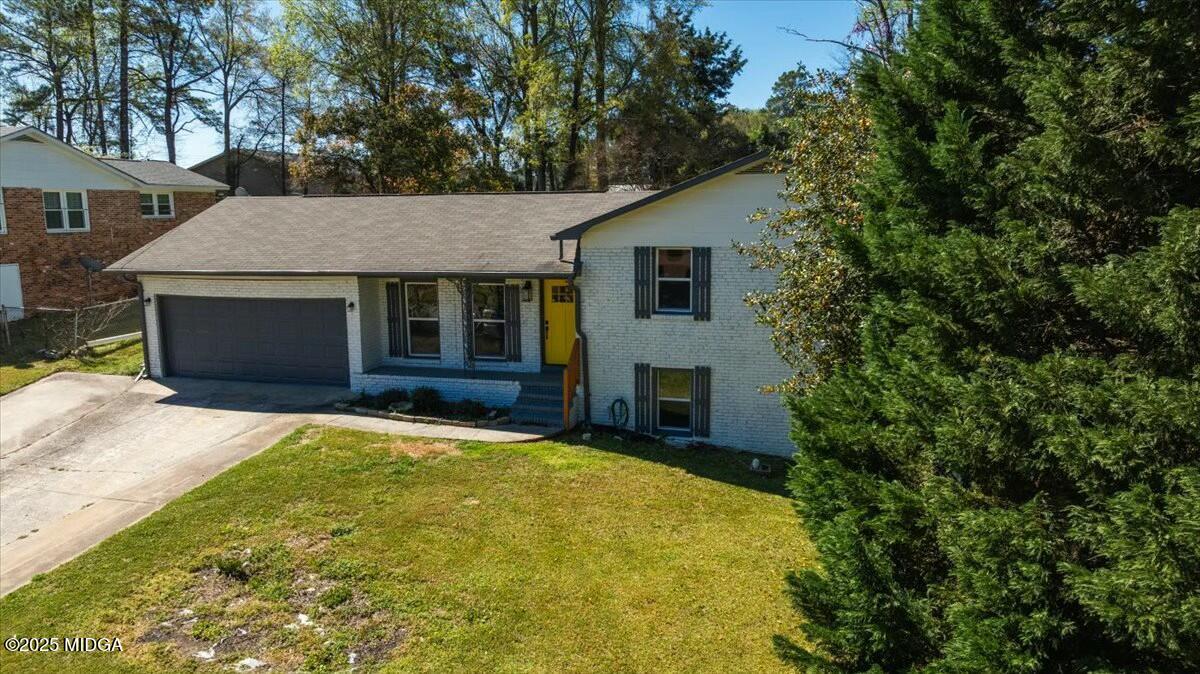 1593 Westminister Drive