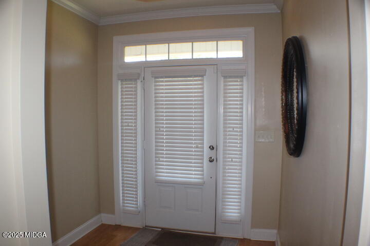 100 Jamestown Ct Court