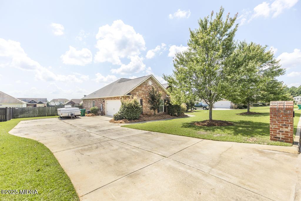 250 Hathersage Drive
