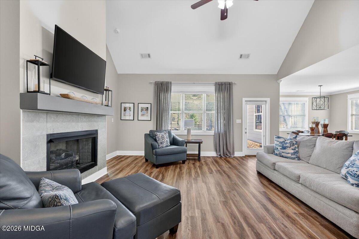 810 Holly Ridge Drive