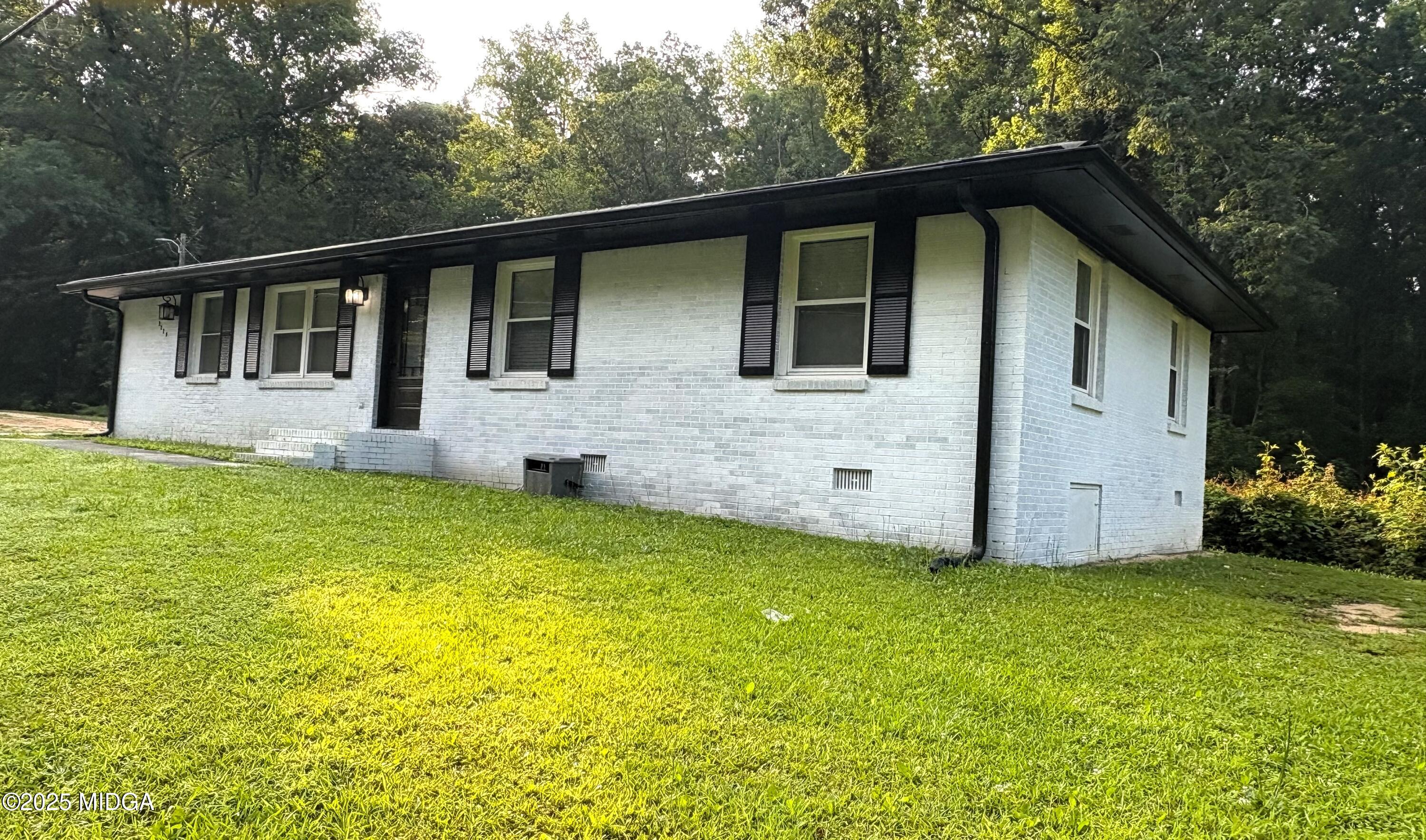 2220 Youth Monroe Road
