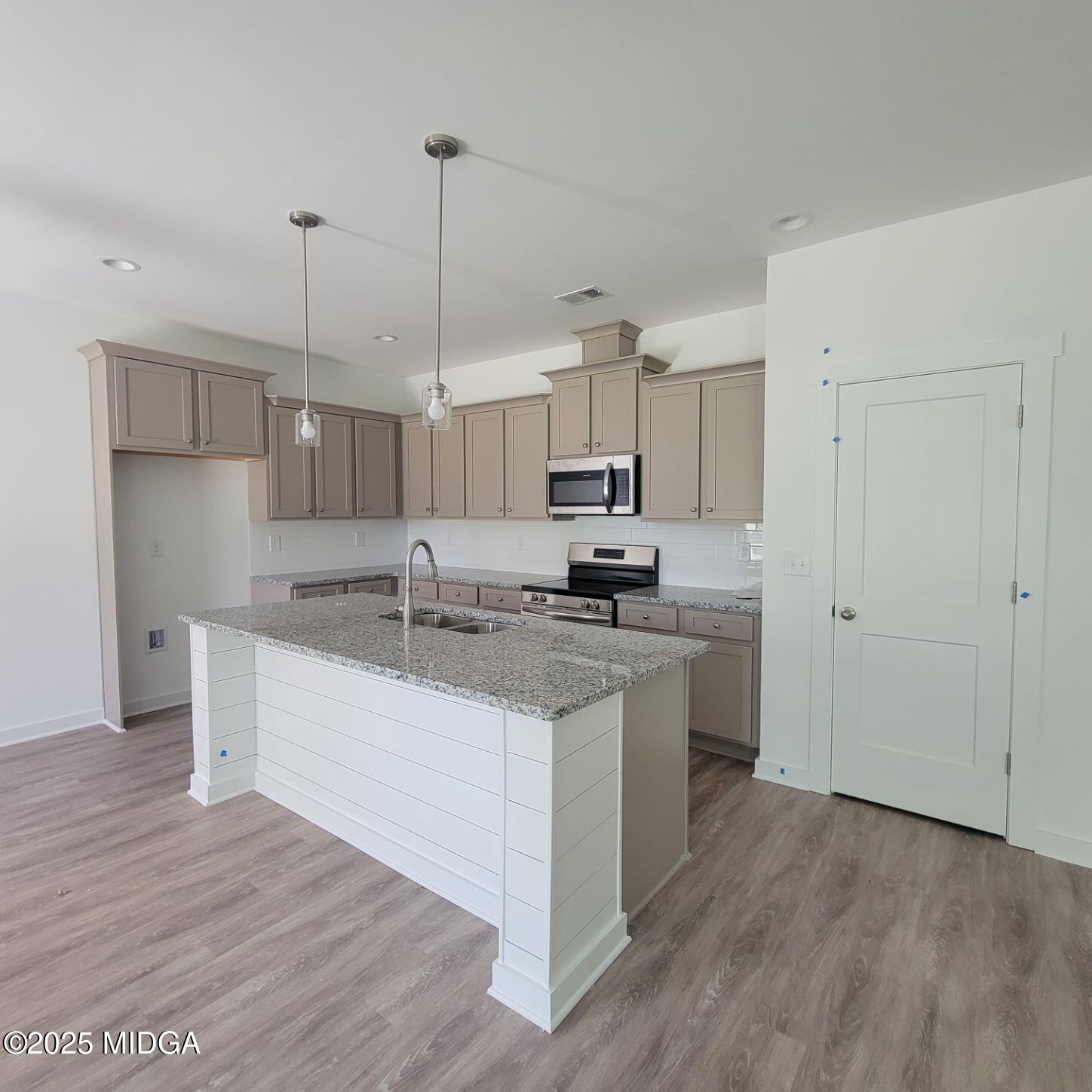 118 Bramblewood Way