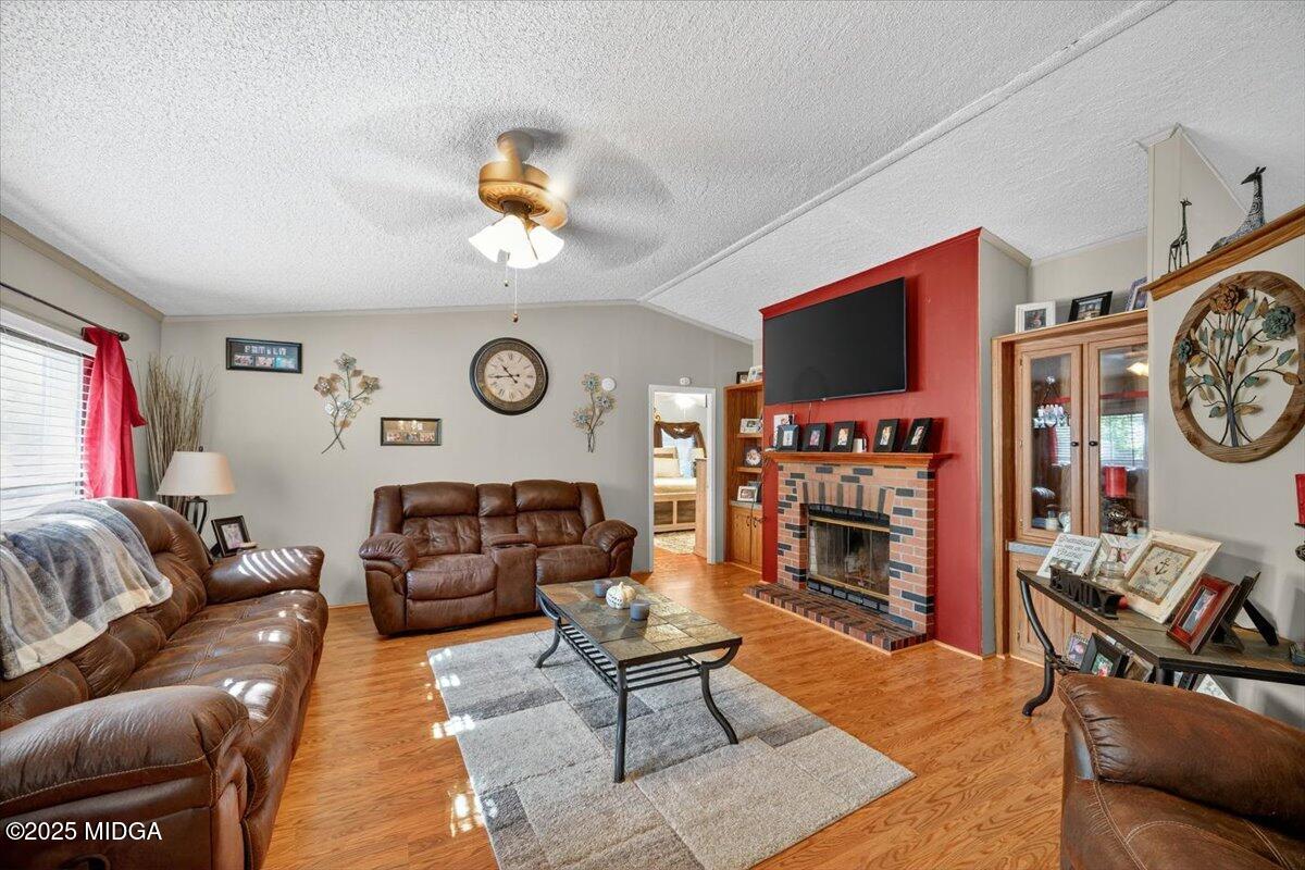 1659 Henderson Road
