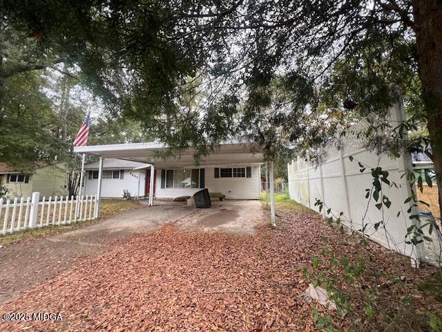 3935 Travis Boulevard