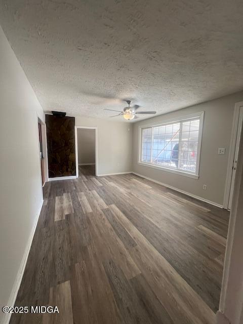 3935 Travis Boulevard