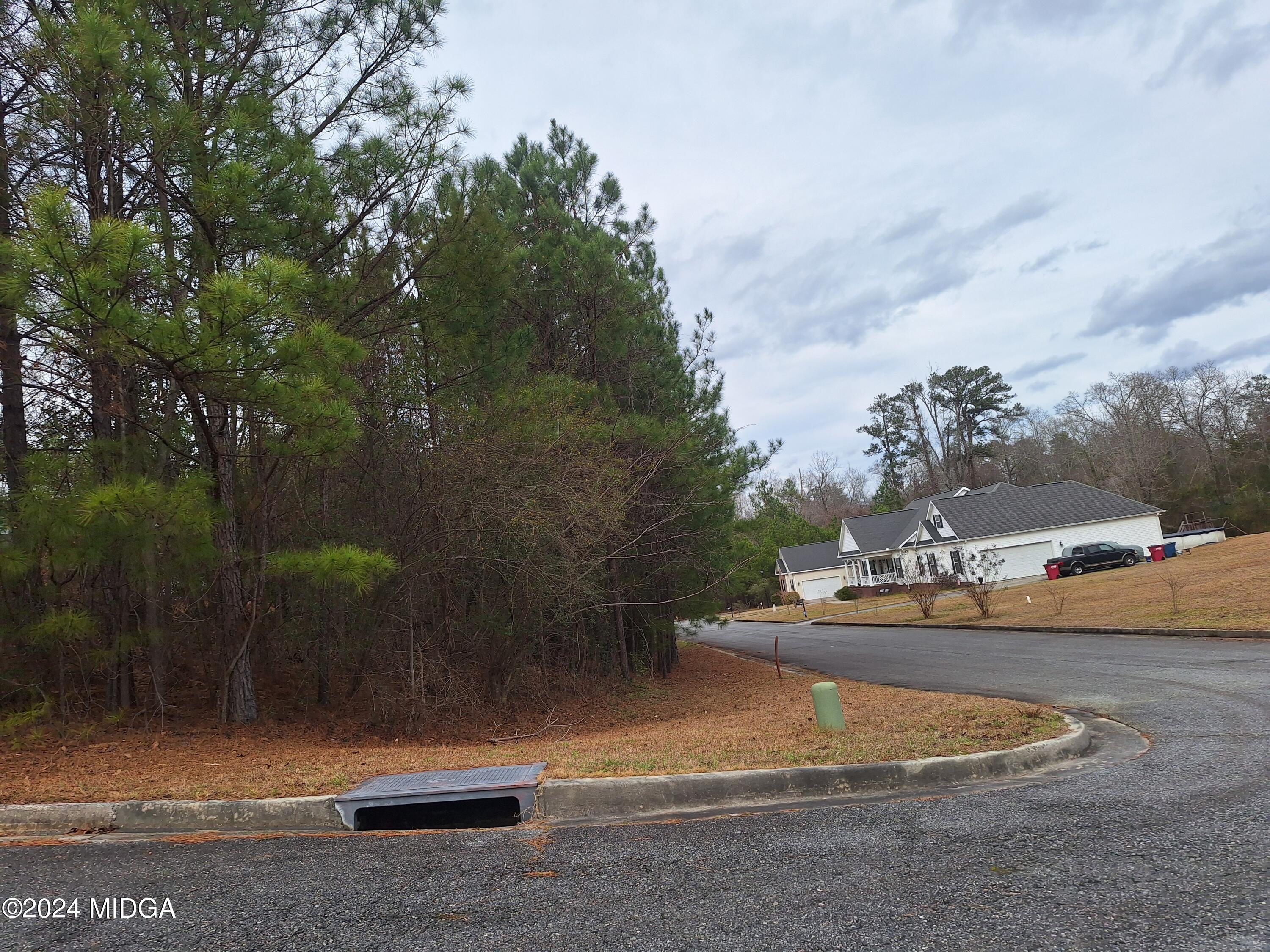 118 N Laura Ann Court