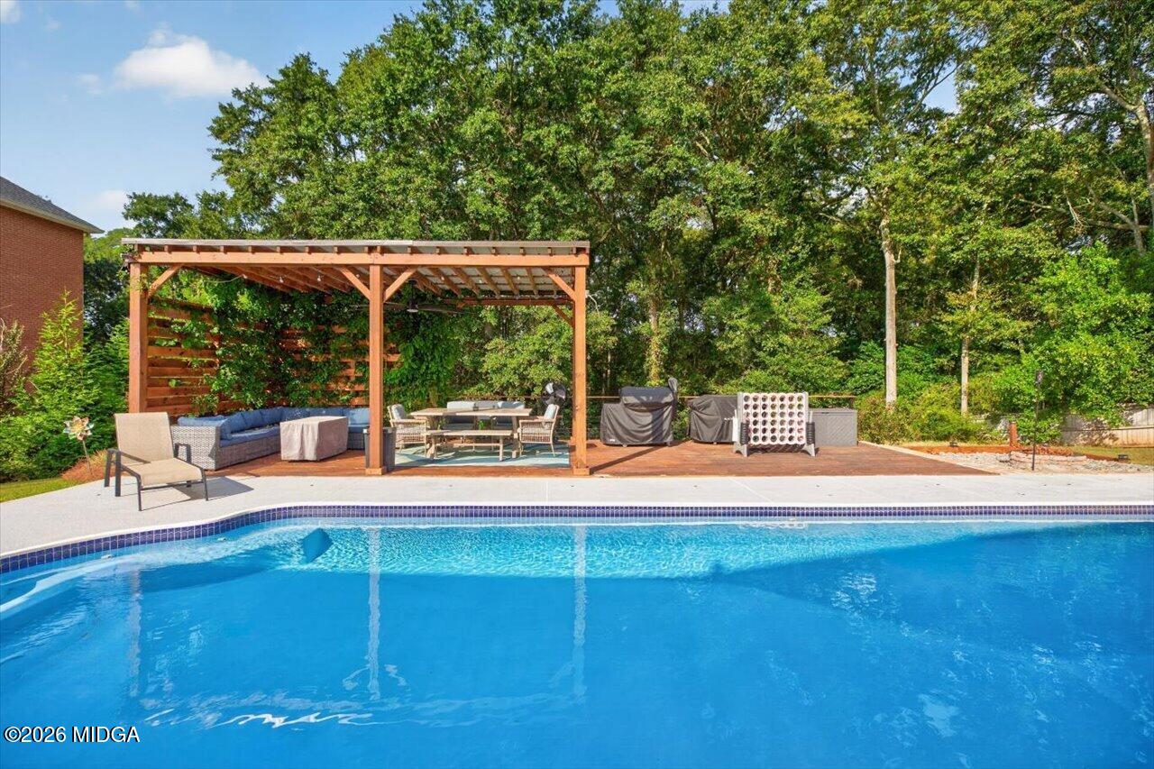 211 White Columns Drive