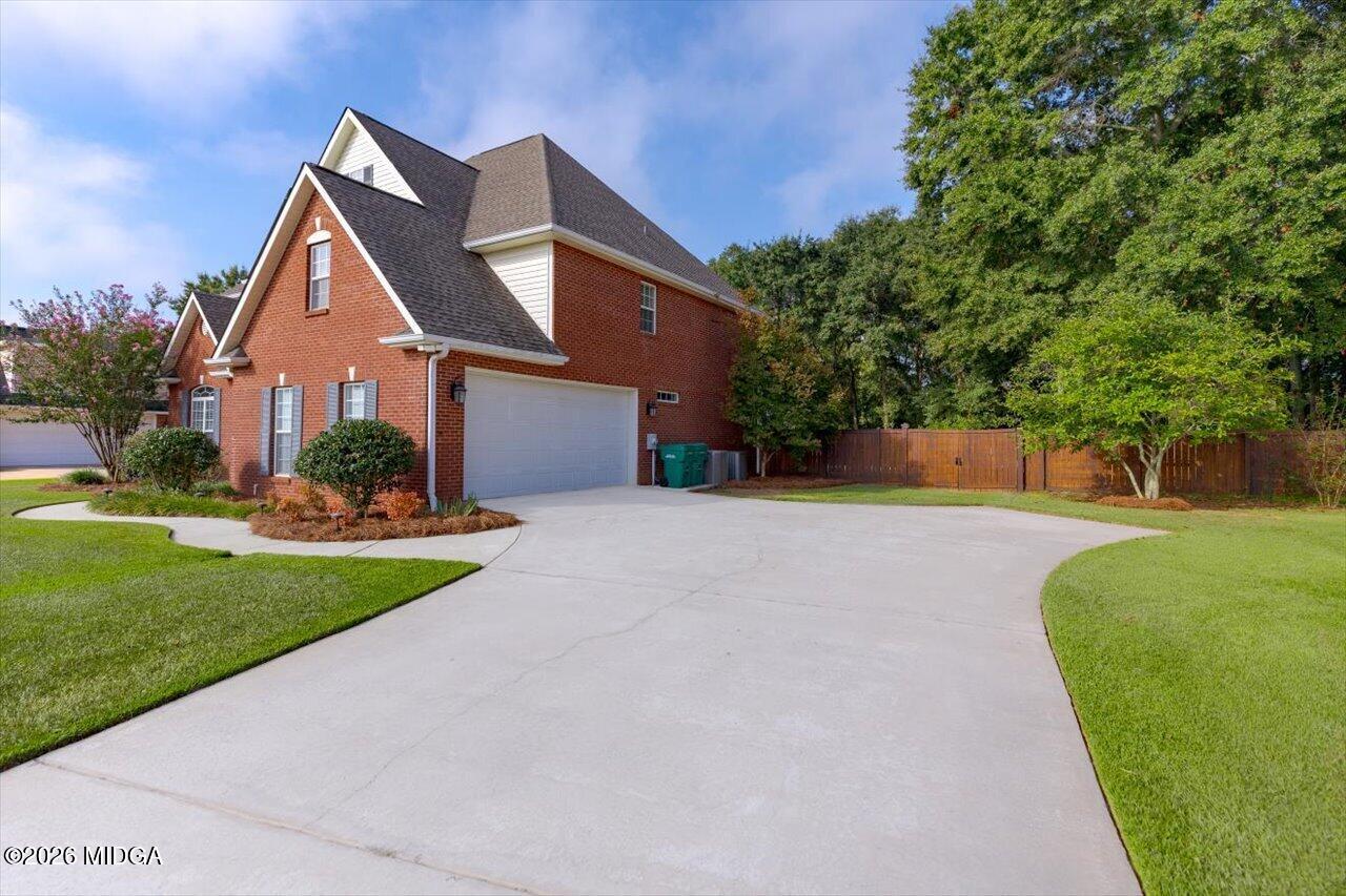 211 White Columns Drive