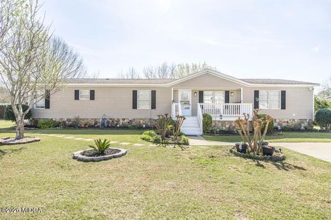205 Arrlington Bend Byron GA 31008