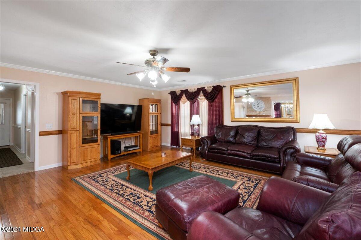 7550 Ga Highway 42 S