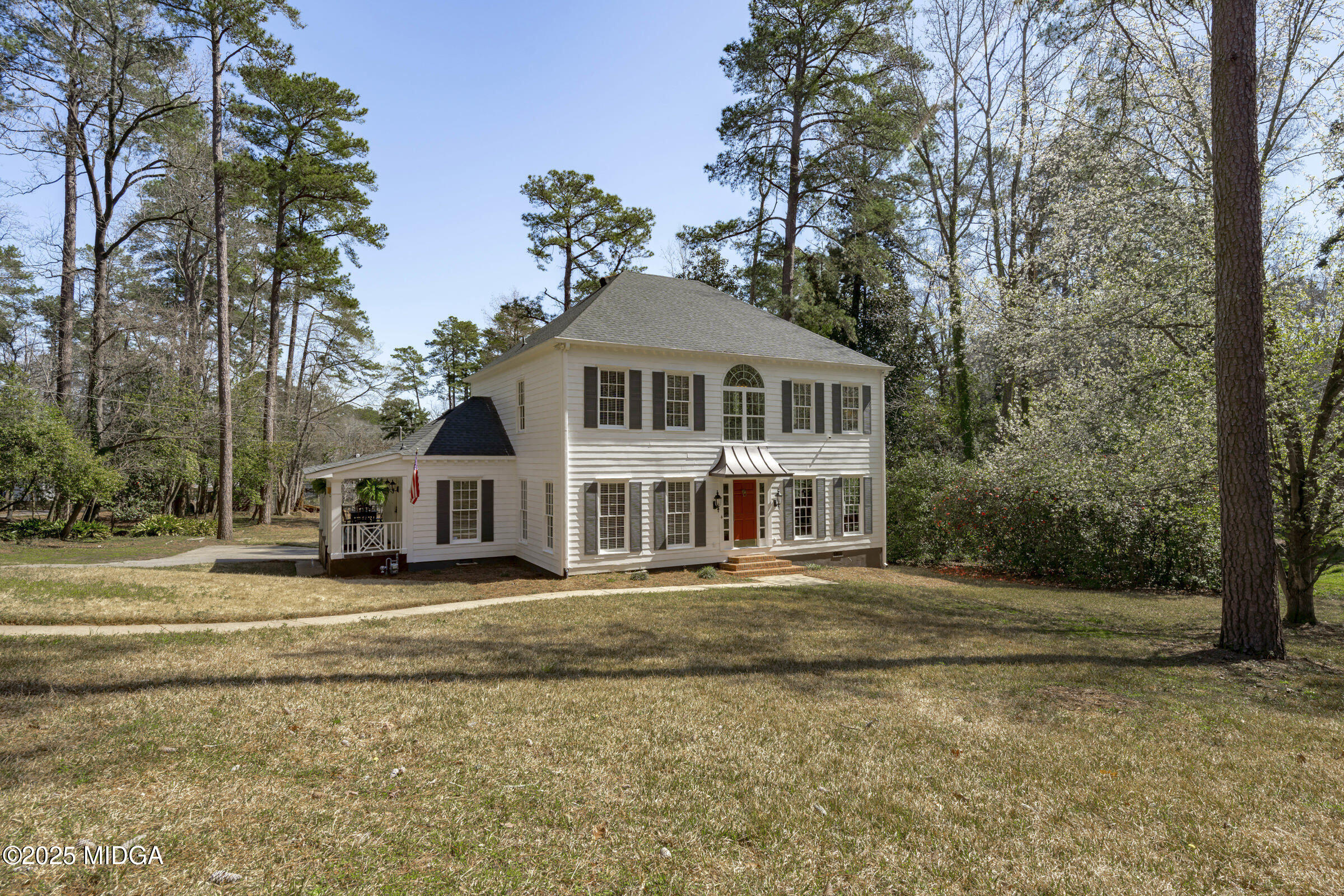 3687 Overlook Drive