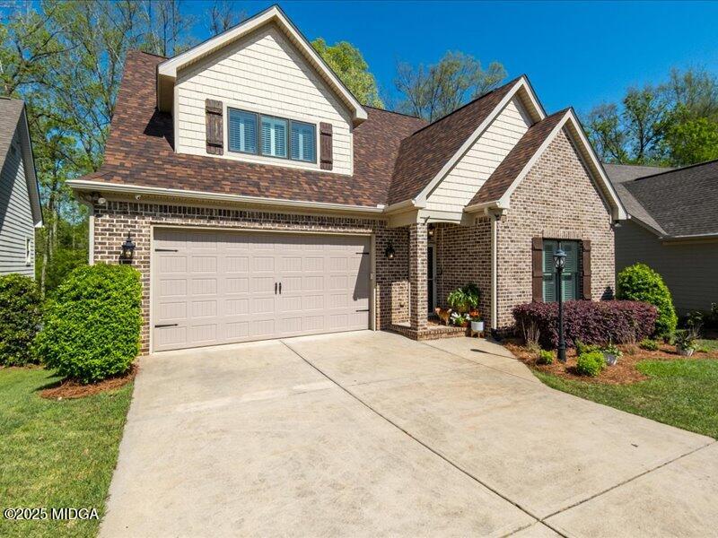 351 Carillon Lane