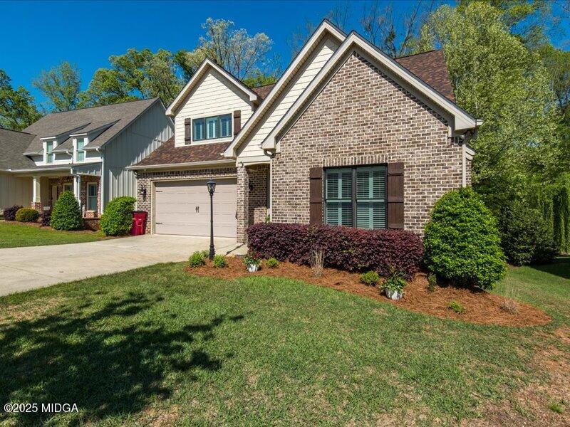 351 Carillon Lane