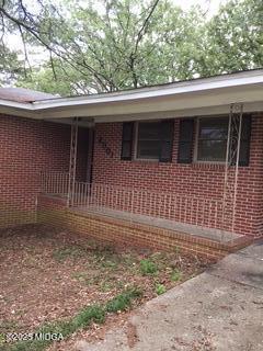 2001 Fairway Drive