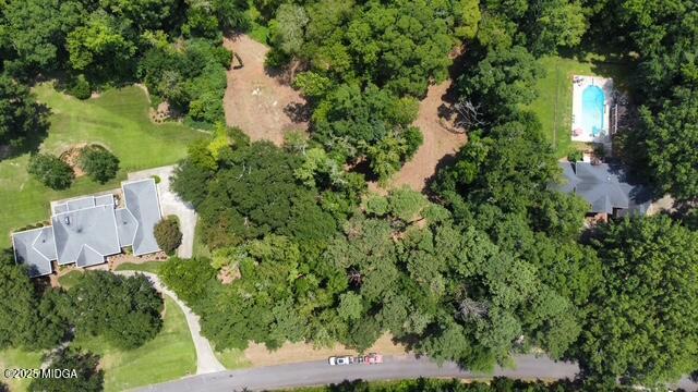 105 Howard Oaks Drive