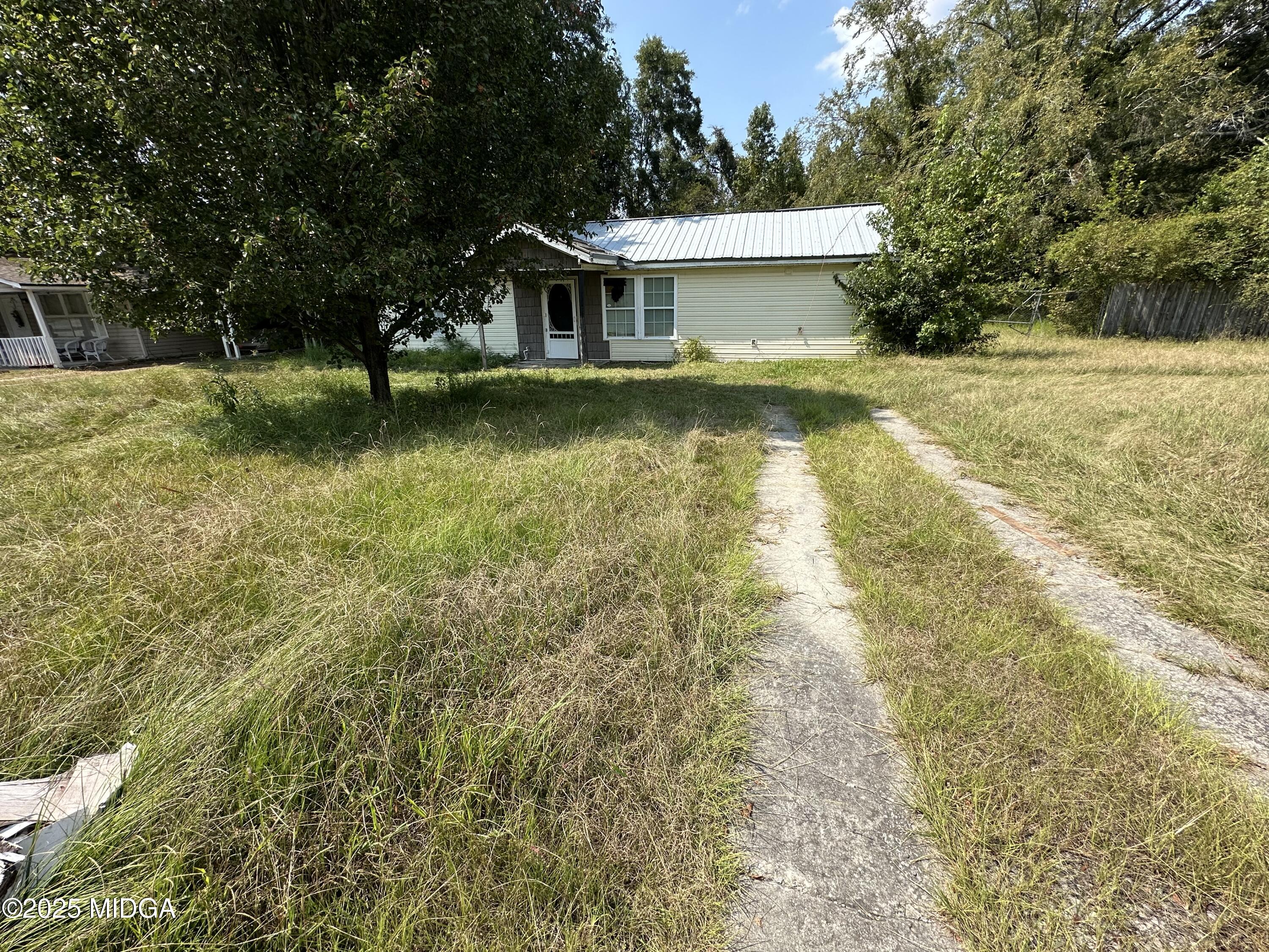 4077 St Charles Place