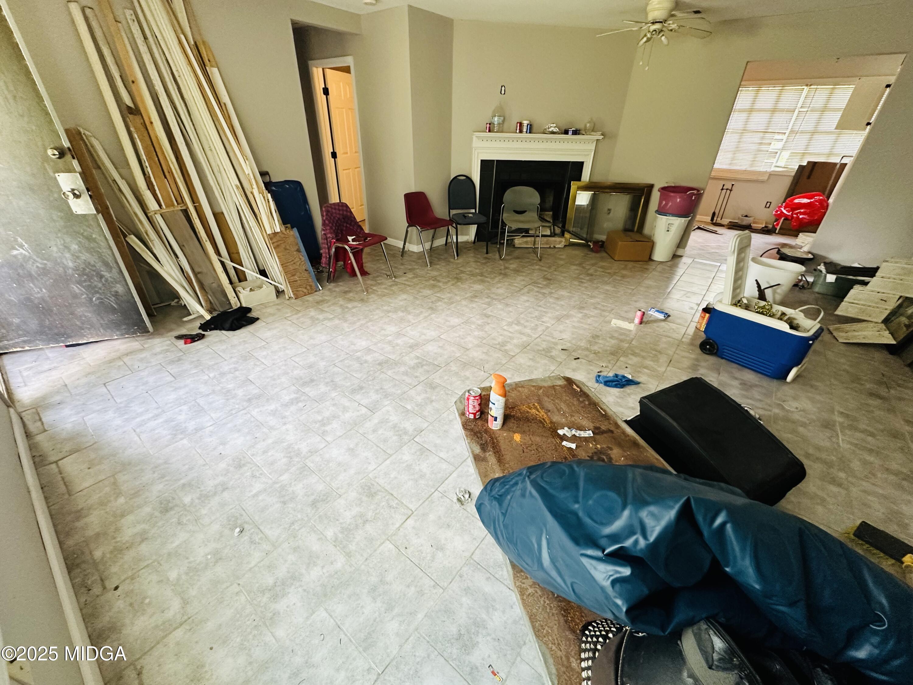 4077 St Charles Place