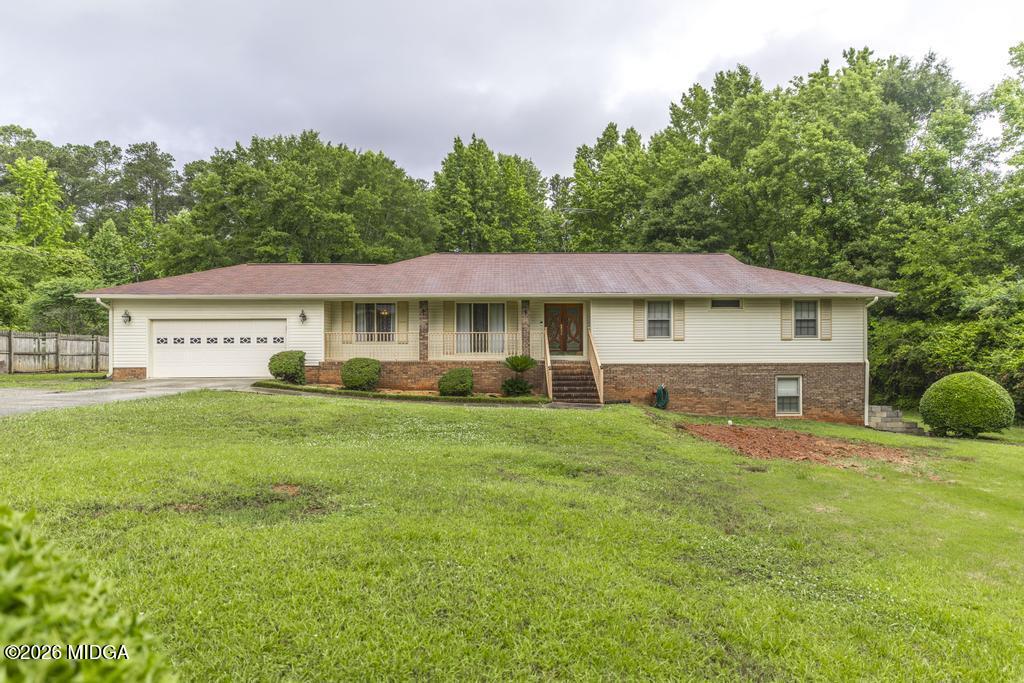 411 Hickory Lane