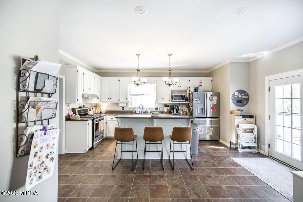 128 Springwood Court