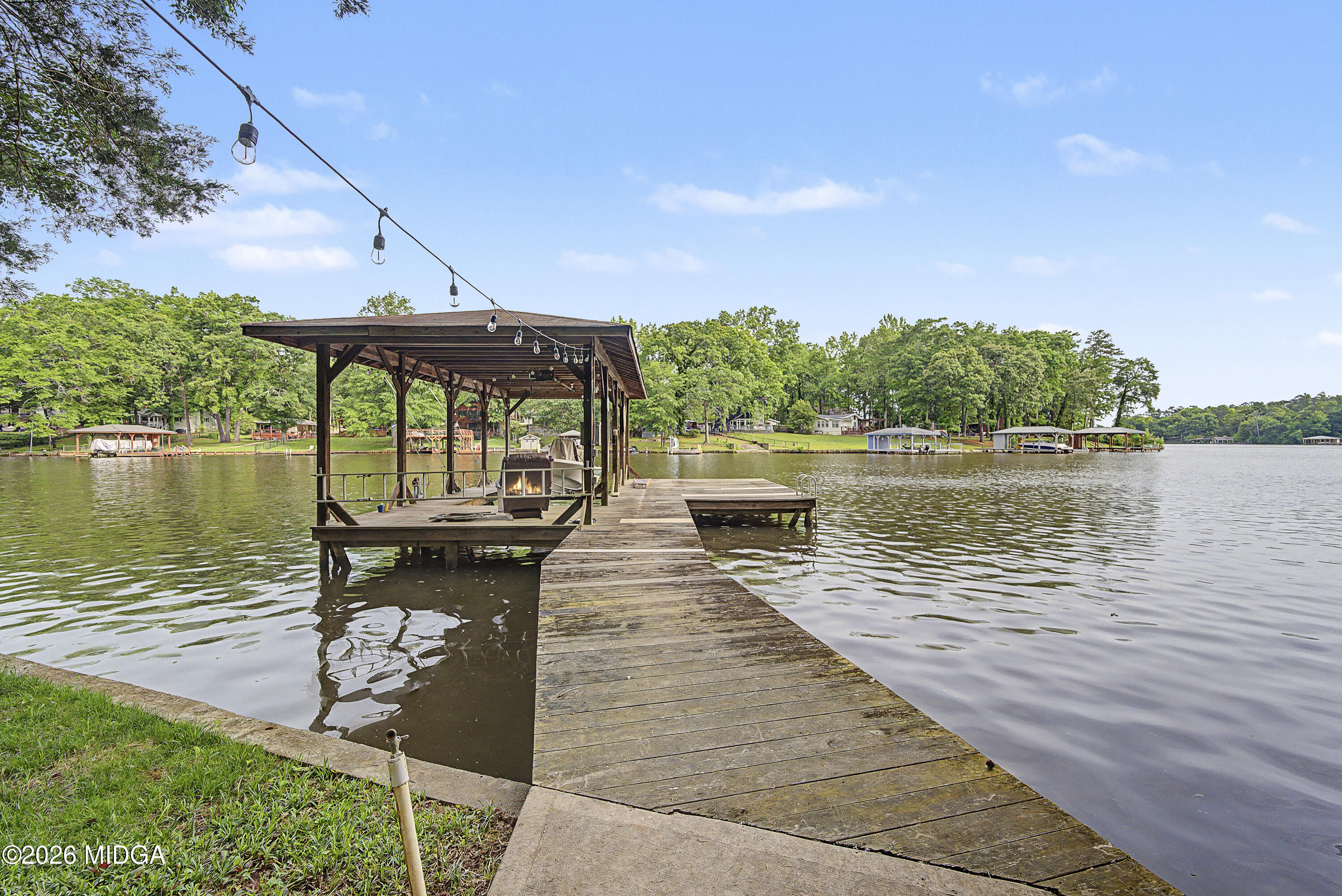 178 Riverview Road SW