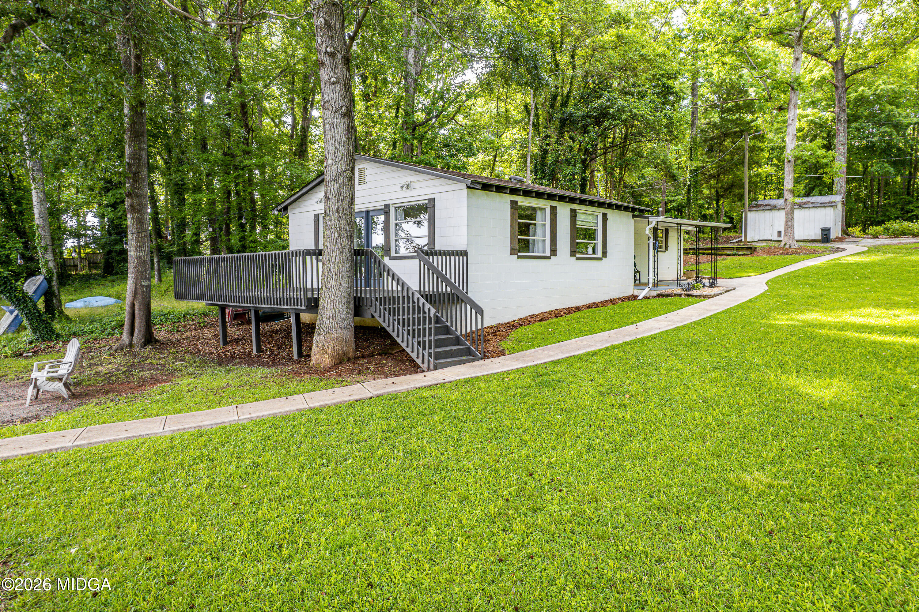 178 Riverview Road SW