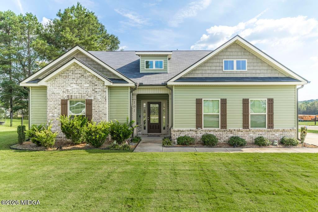 101 Lynn Wright Drive