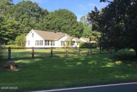 7995 Rico Road Chattahoochee Hills GA 30268