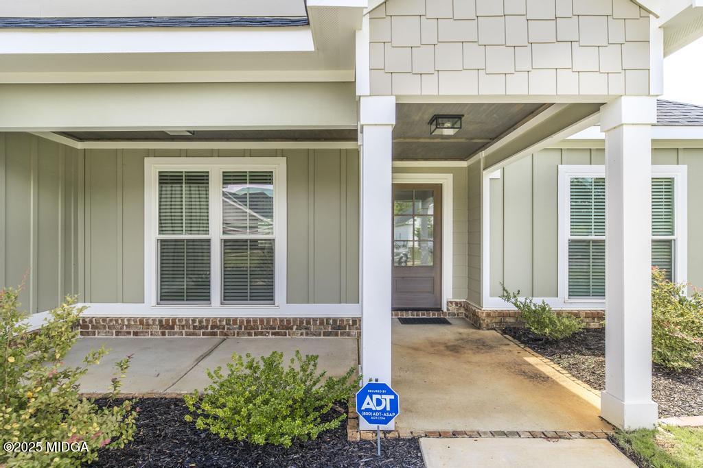 102 Sugar Creek Trail